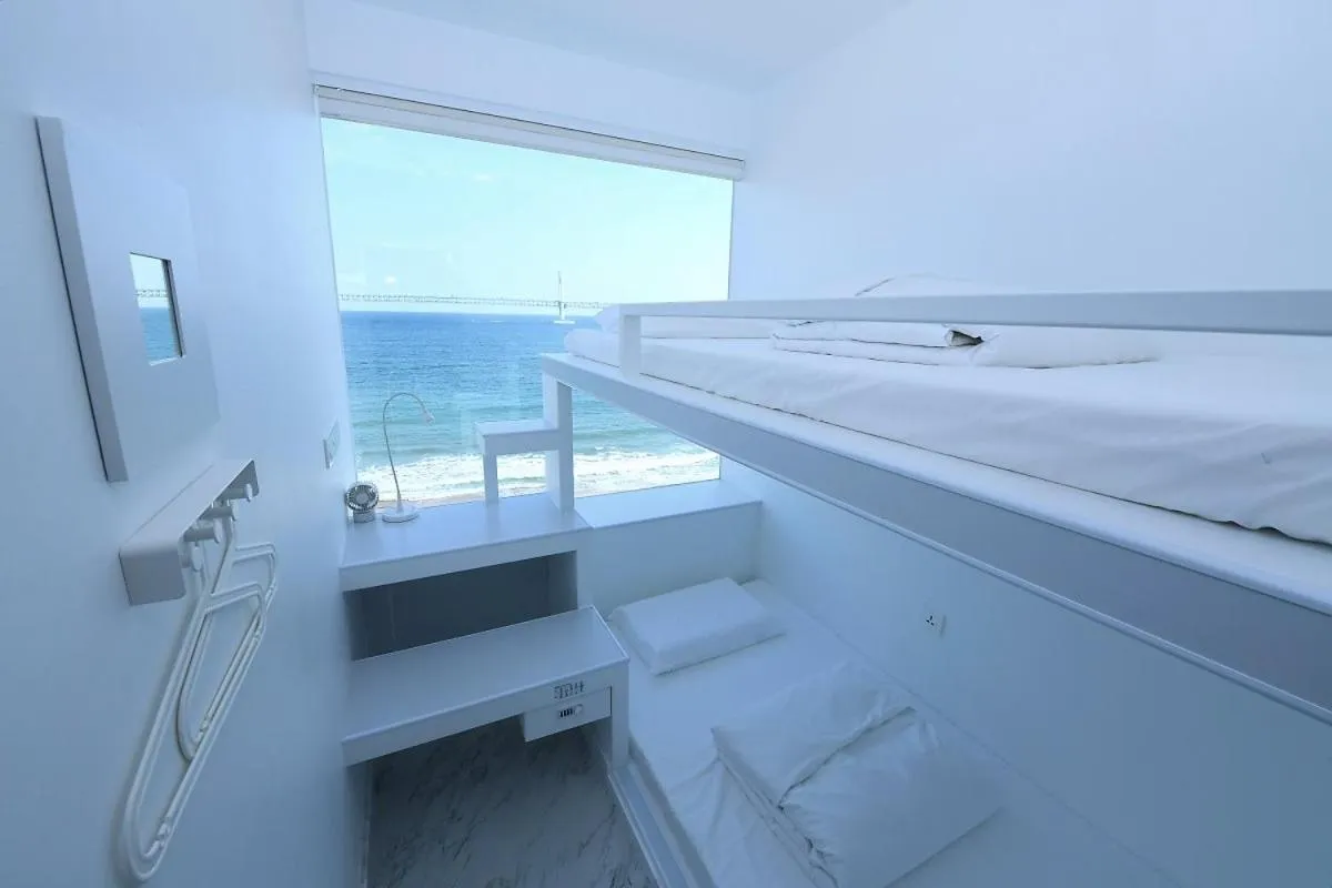 Bed in Gwanganli Hotel 1