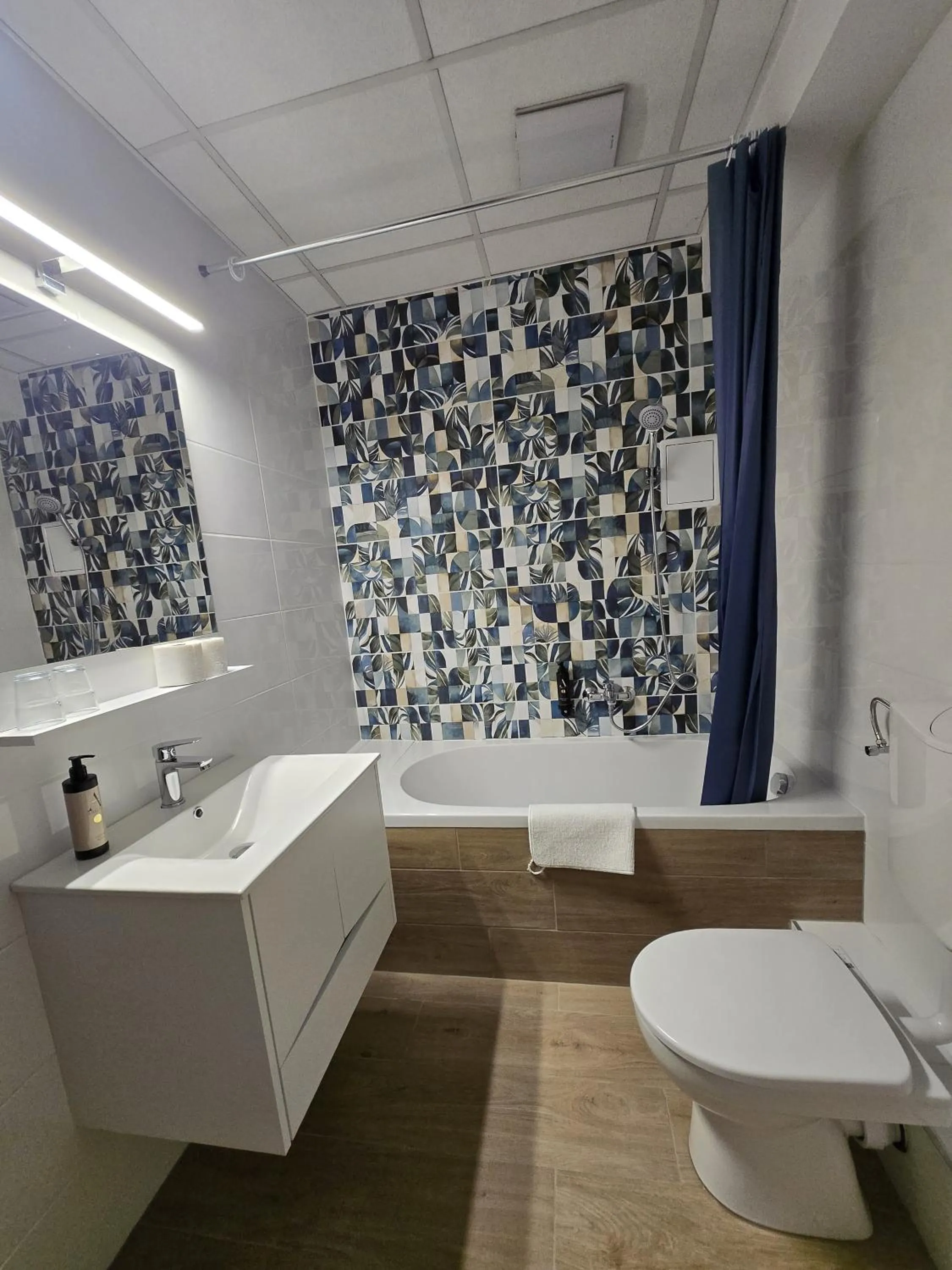 Bathroom in Gartner Hotel