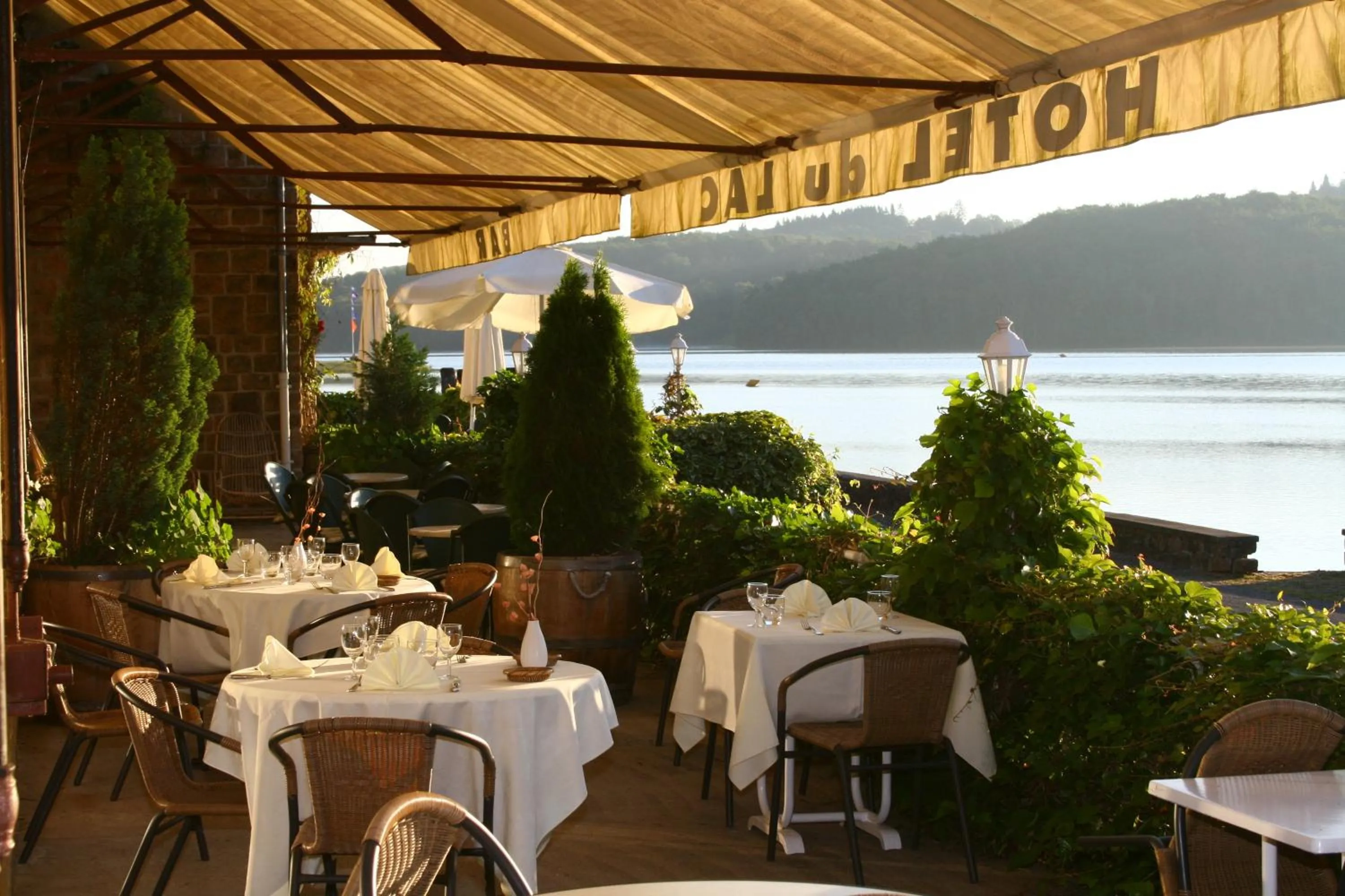 Photo of the whole room in Logis Hotel du Lac