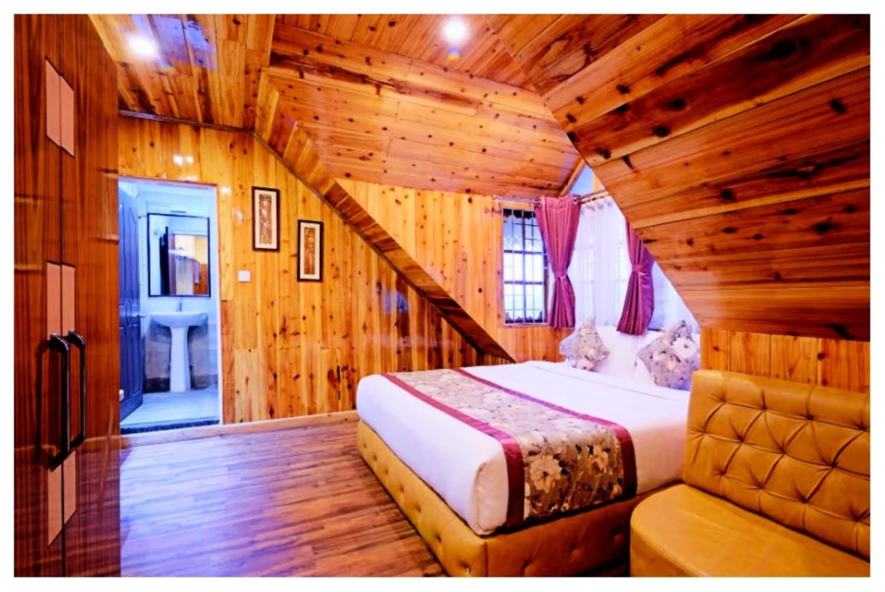 Bed in Hotel Zambala Retreat & Spa Darjeeling