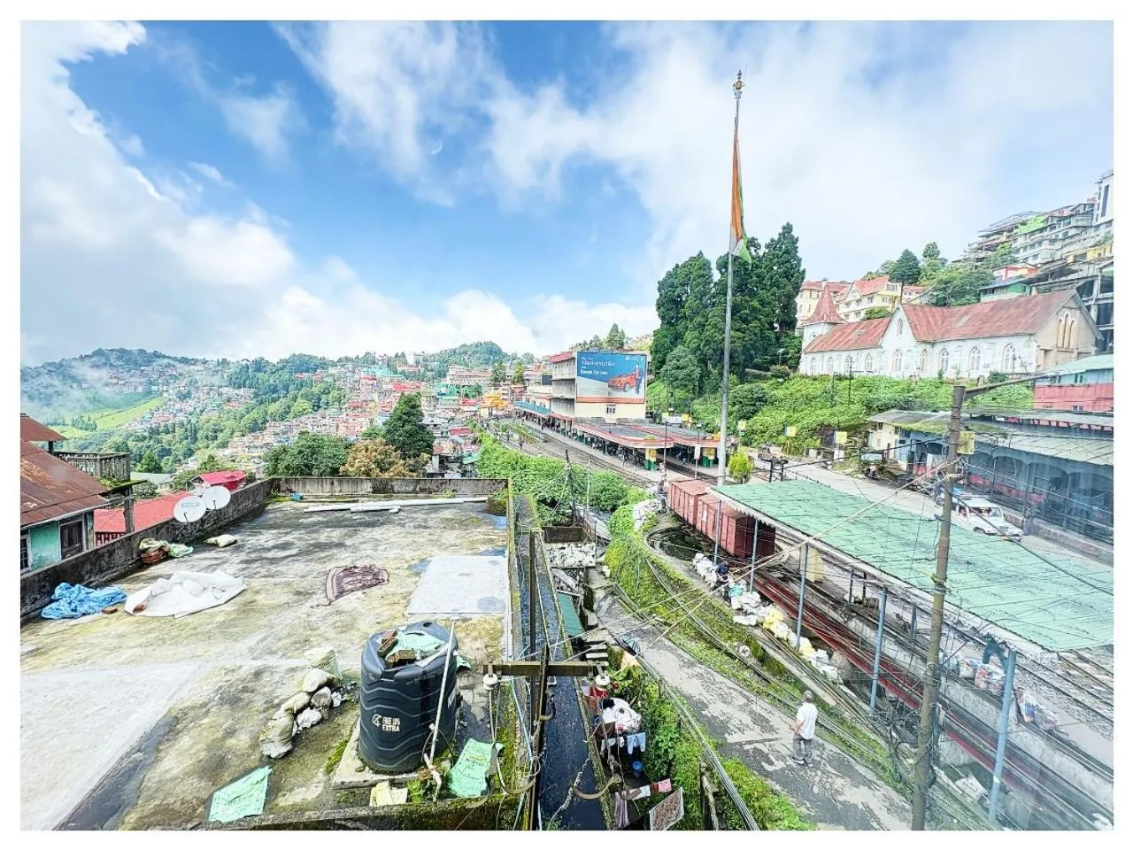 Mountain view in Hotel Zambala Retreat & Spa Darjeeling