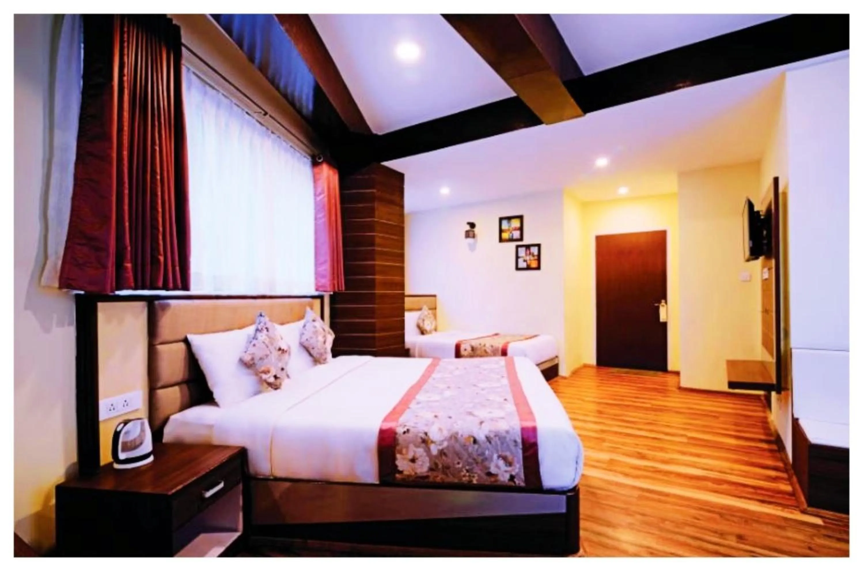 Bed in Hotel Zambala Retreat & Spa Darjeeling