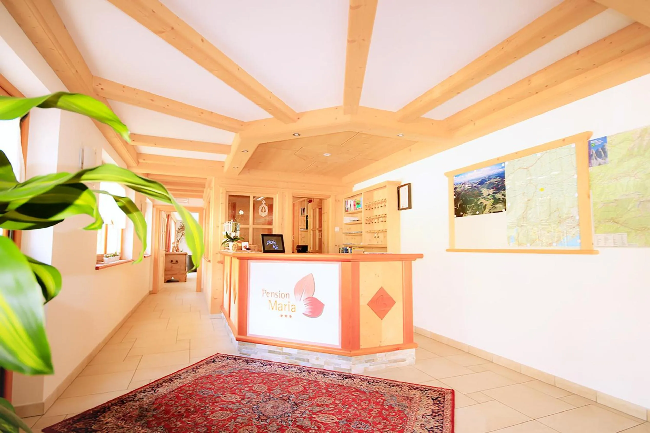 Facade/entrance in Pension Maria