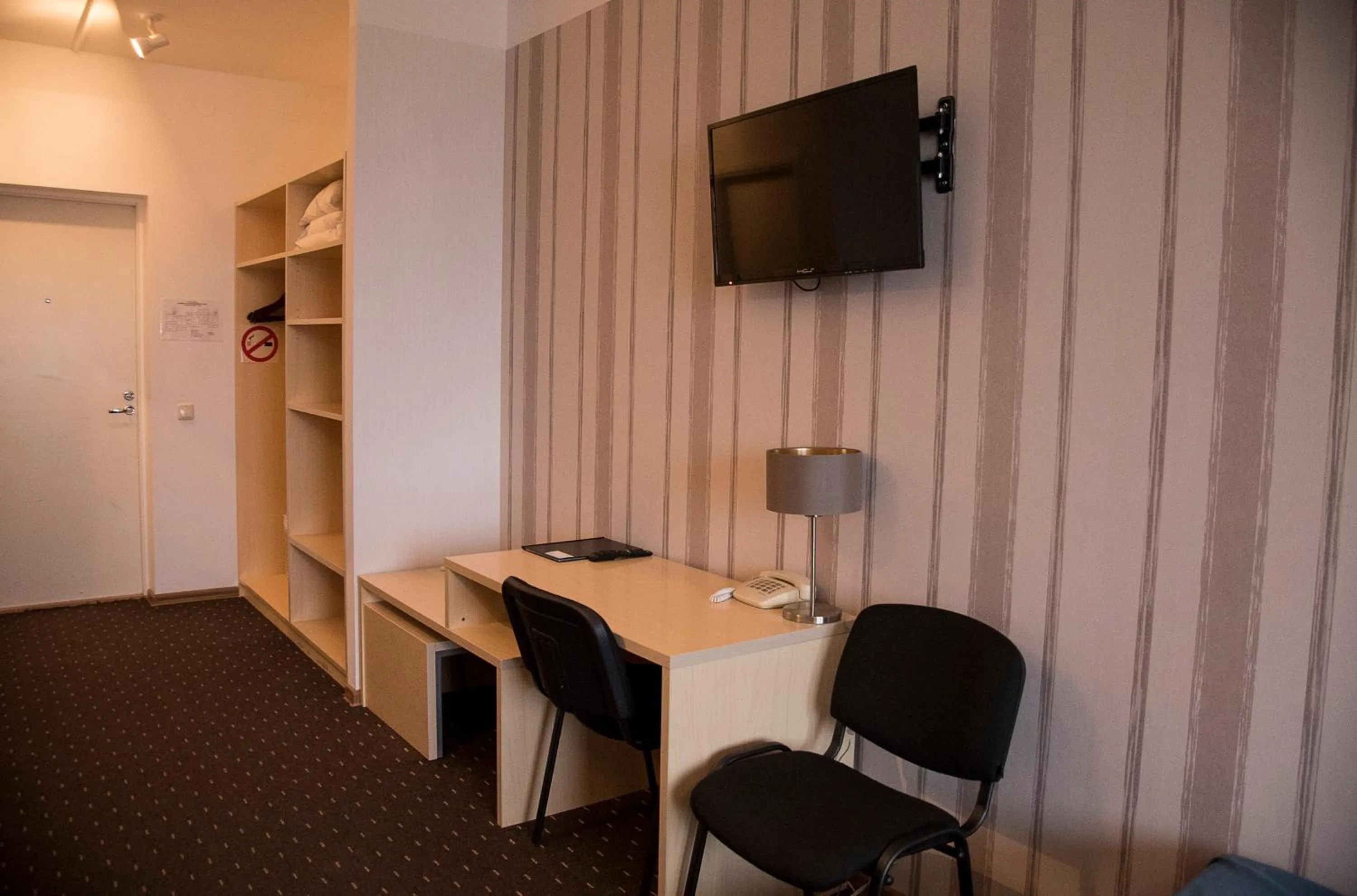 Photo of the whole room in Hotell Tamula