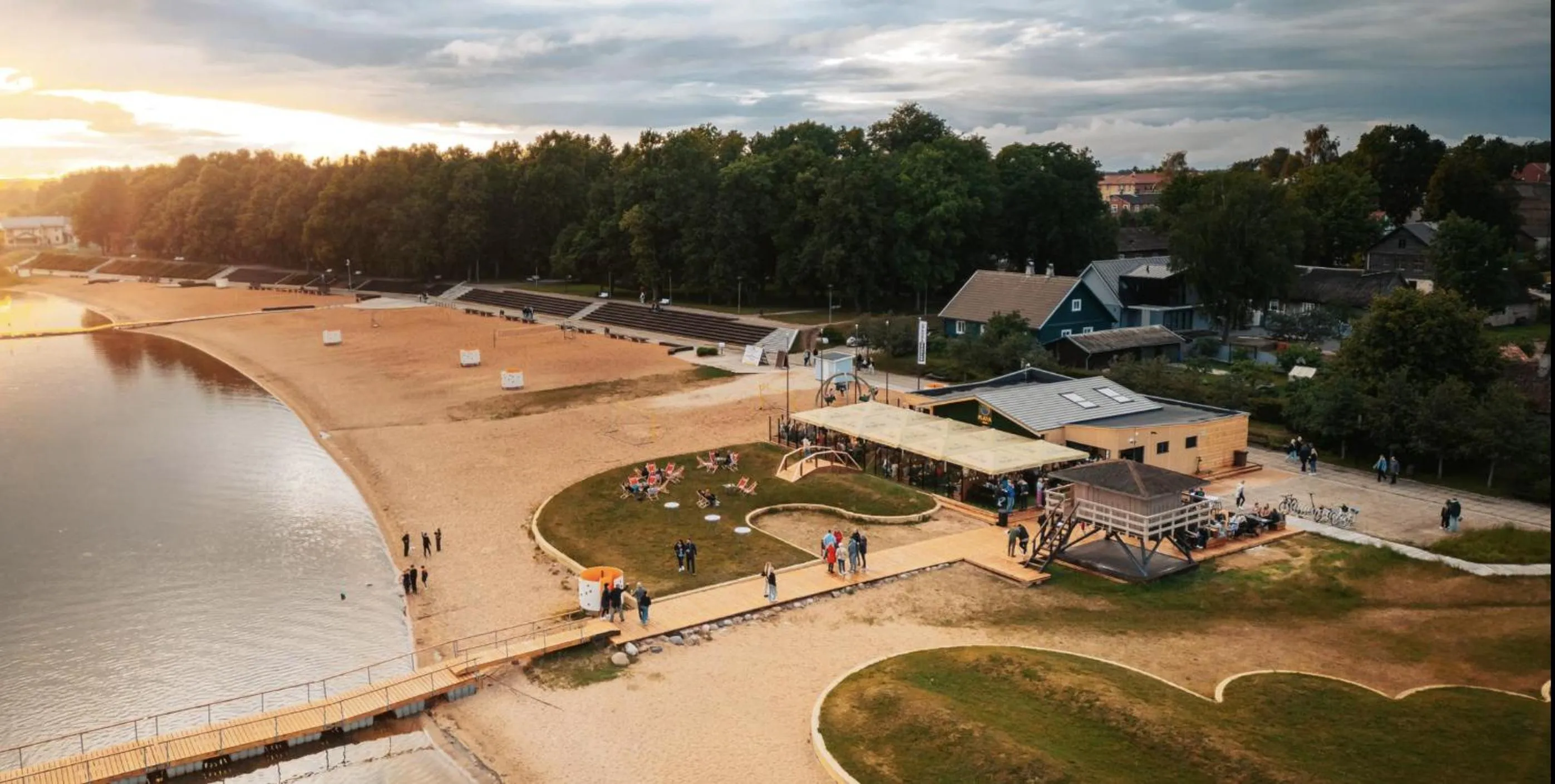 People in Hotell Tamula