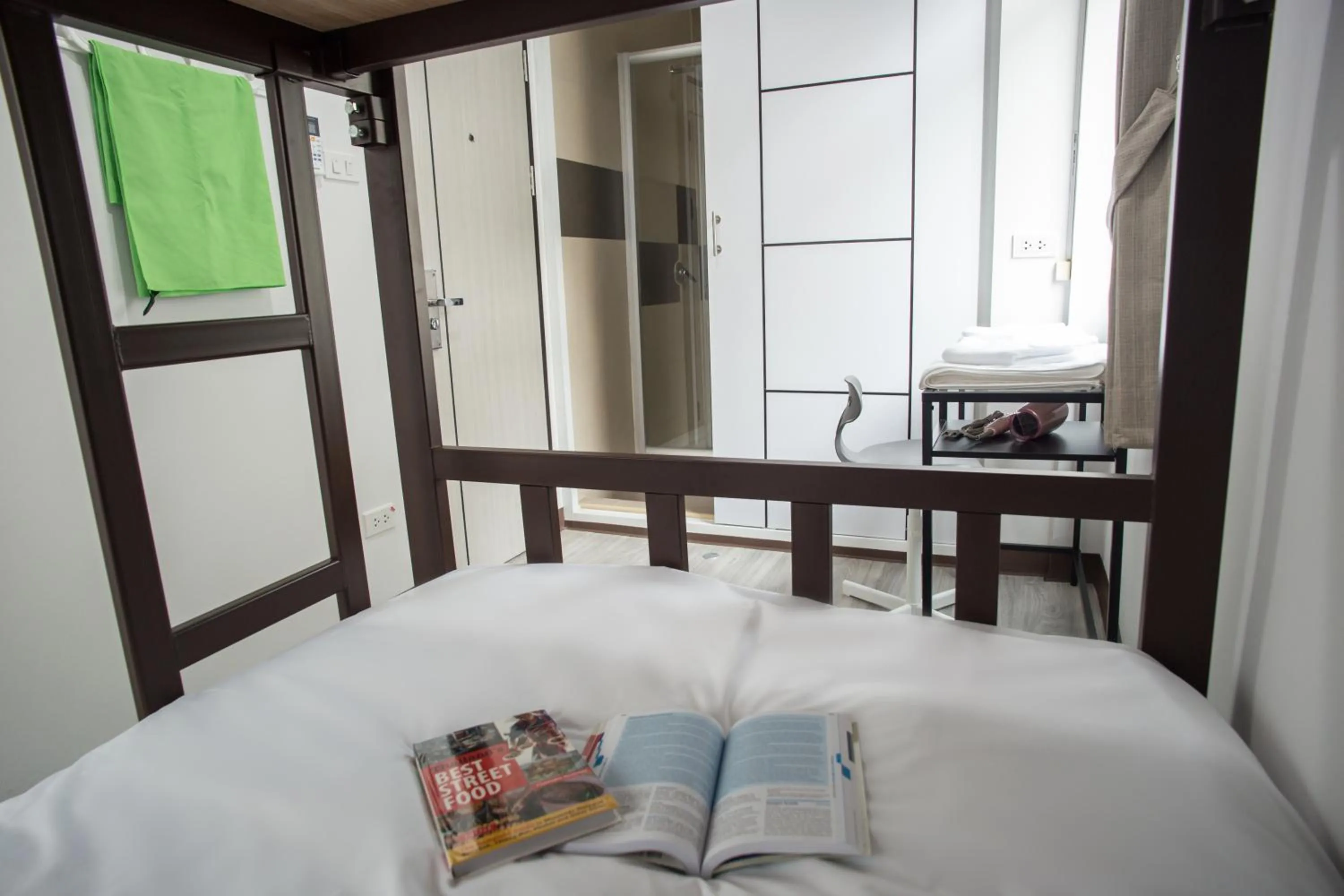 Bed in Le Bonheur Poshtel