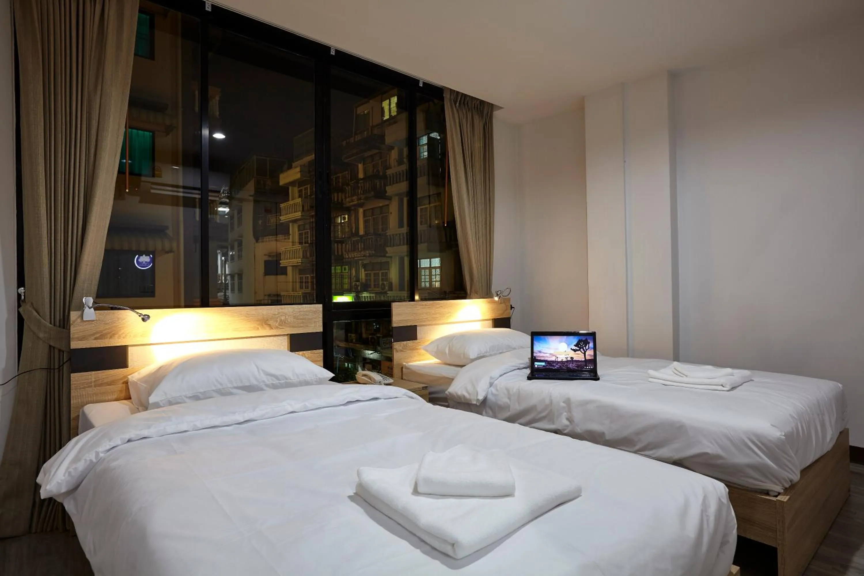 Bed in Le Bonheur Poshtel