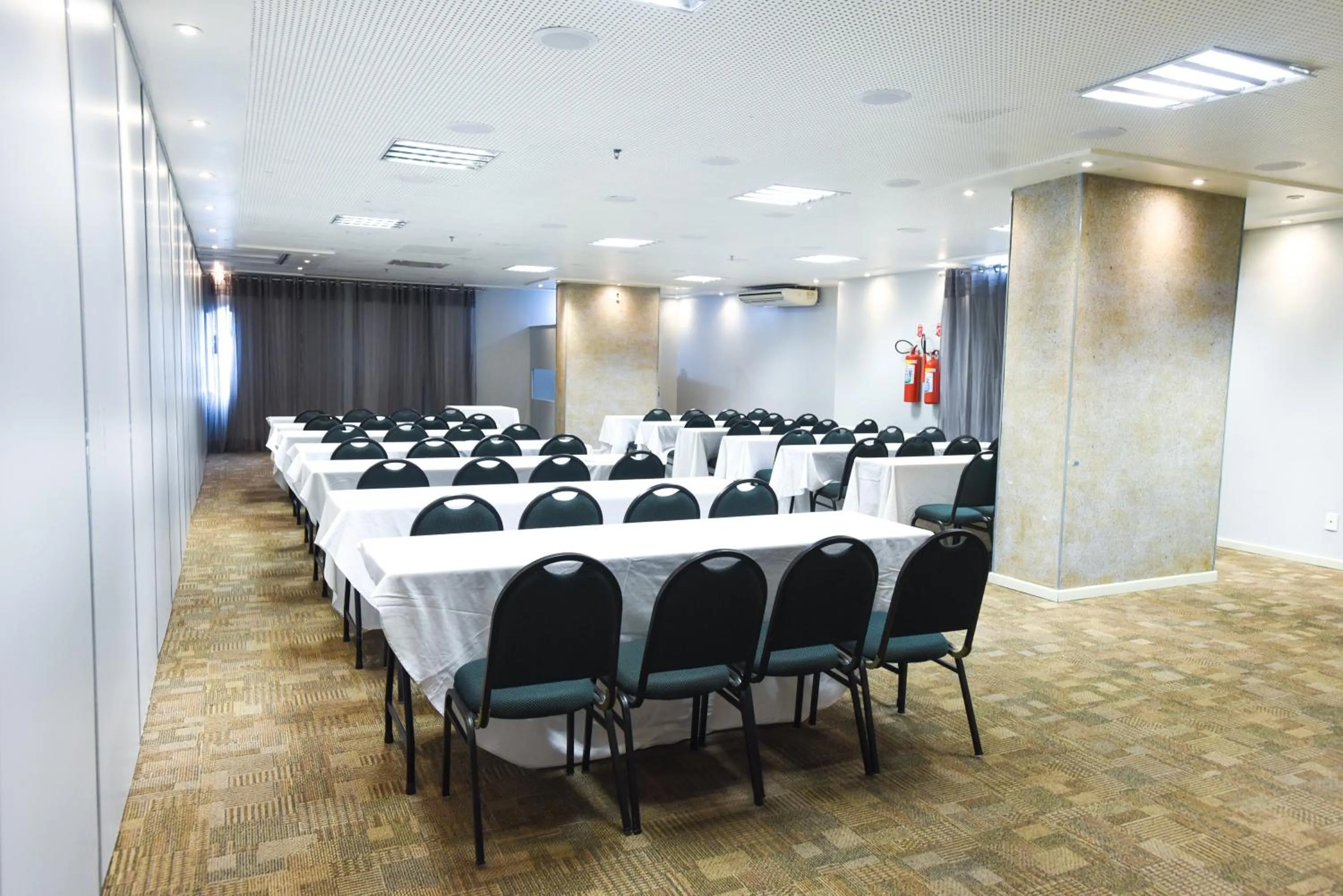 Business facilities in Veleiros Mar Hotel