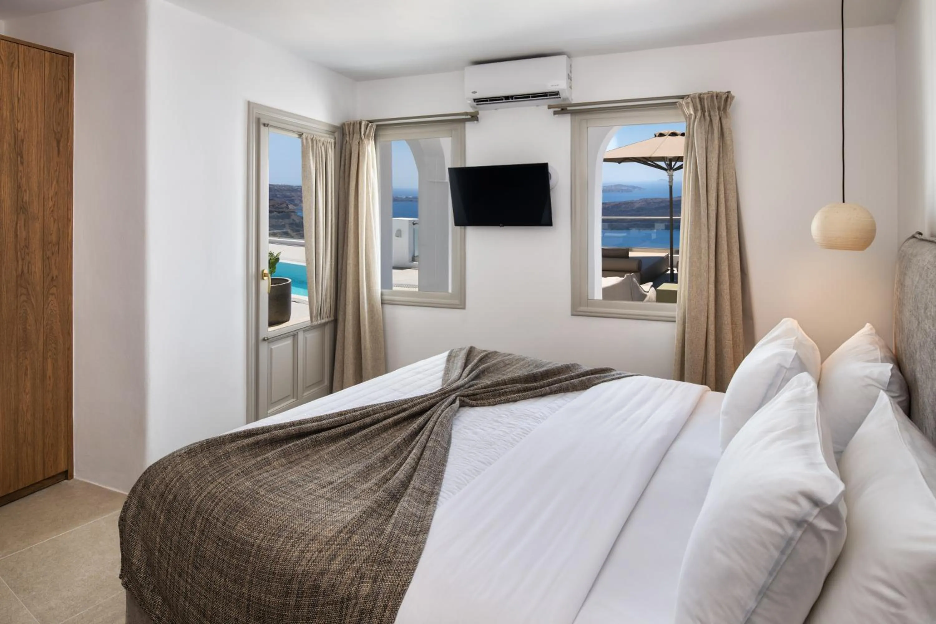 Bed in Ira Hotel & Spa - Adults Only