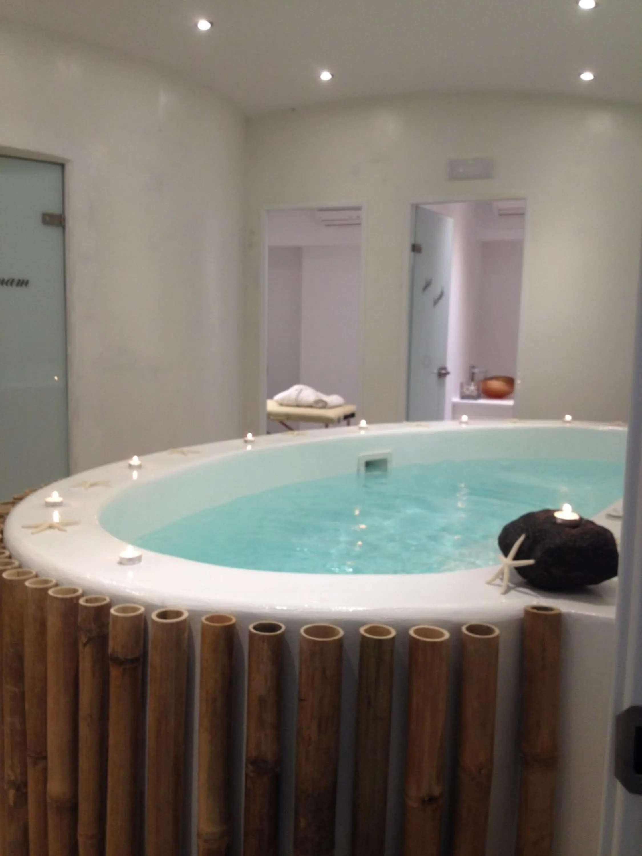 Spa and wellness centre/facilities in Ira Hotel & Spa - Adults Only