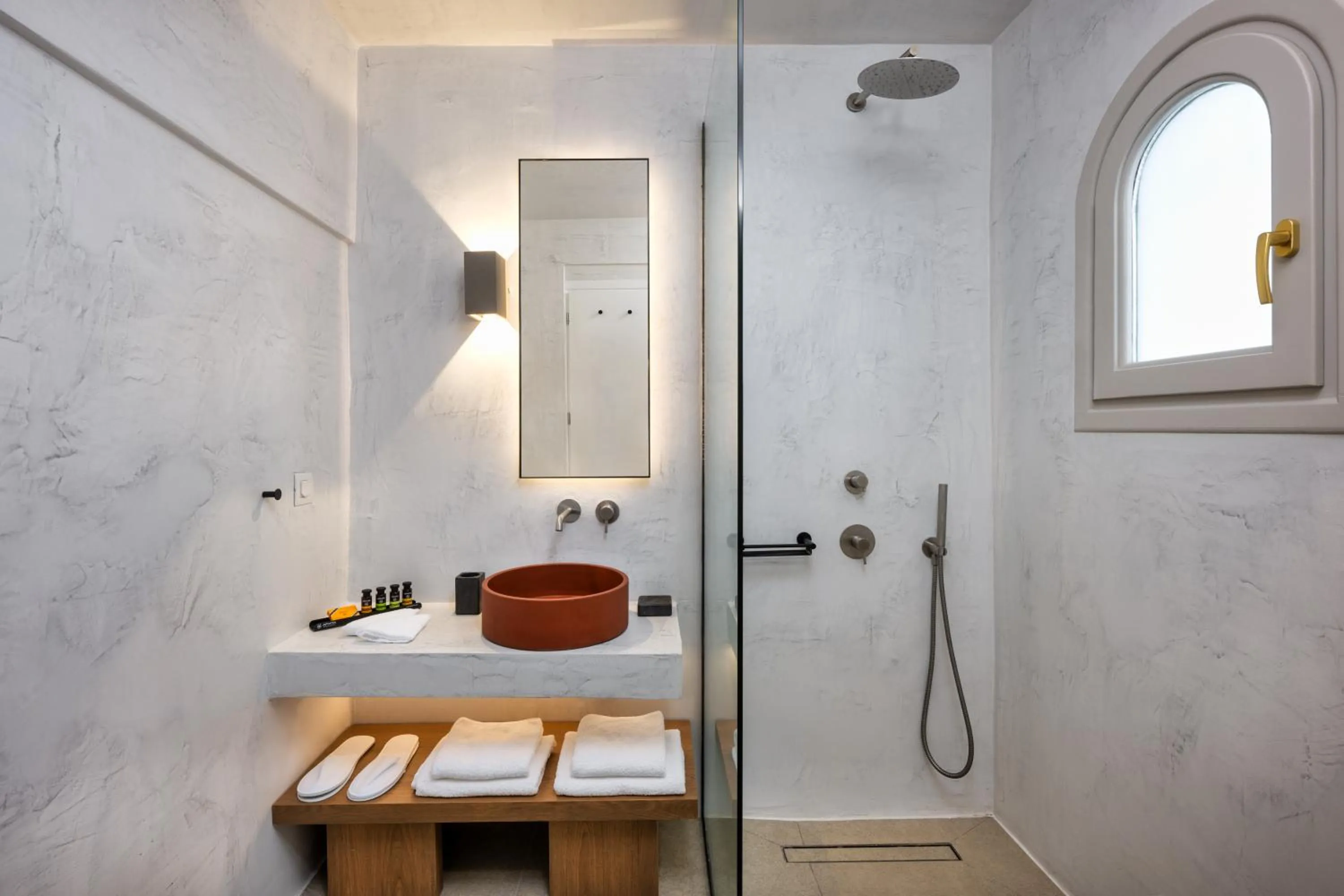 Shower in Ira Hotel & Spa - Adults Only