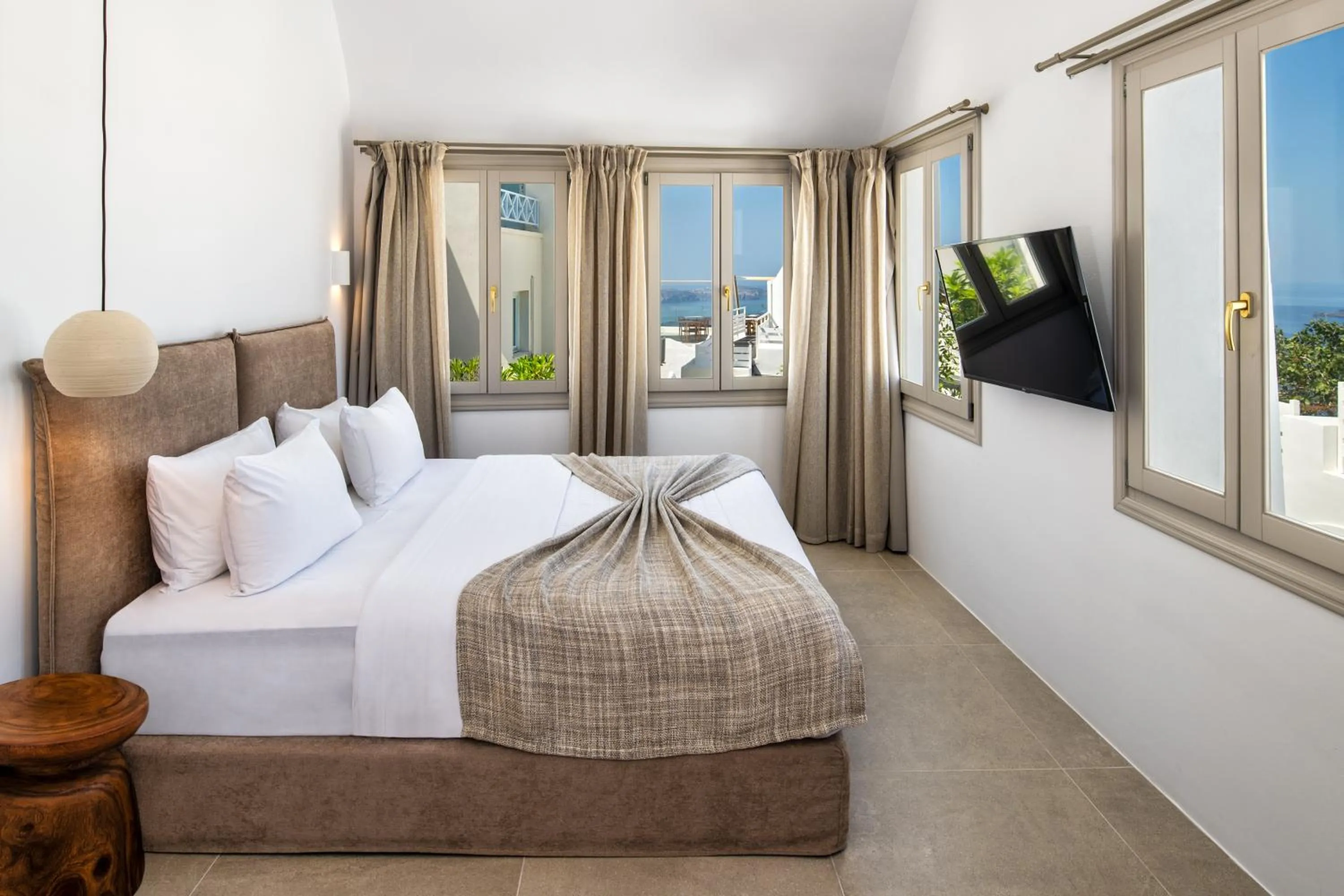 Photo of the whole room, Bed in Ira Hotel & Spa - Adults Only