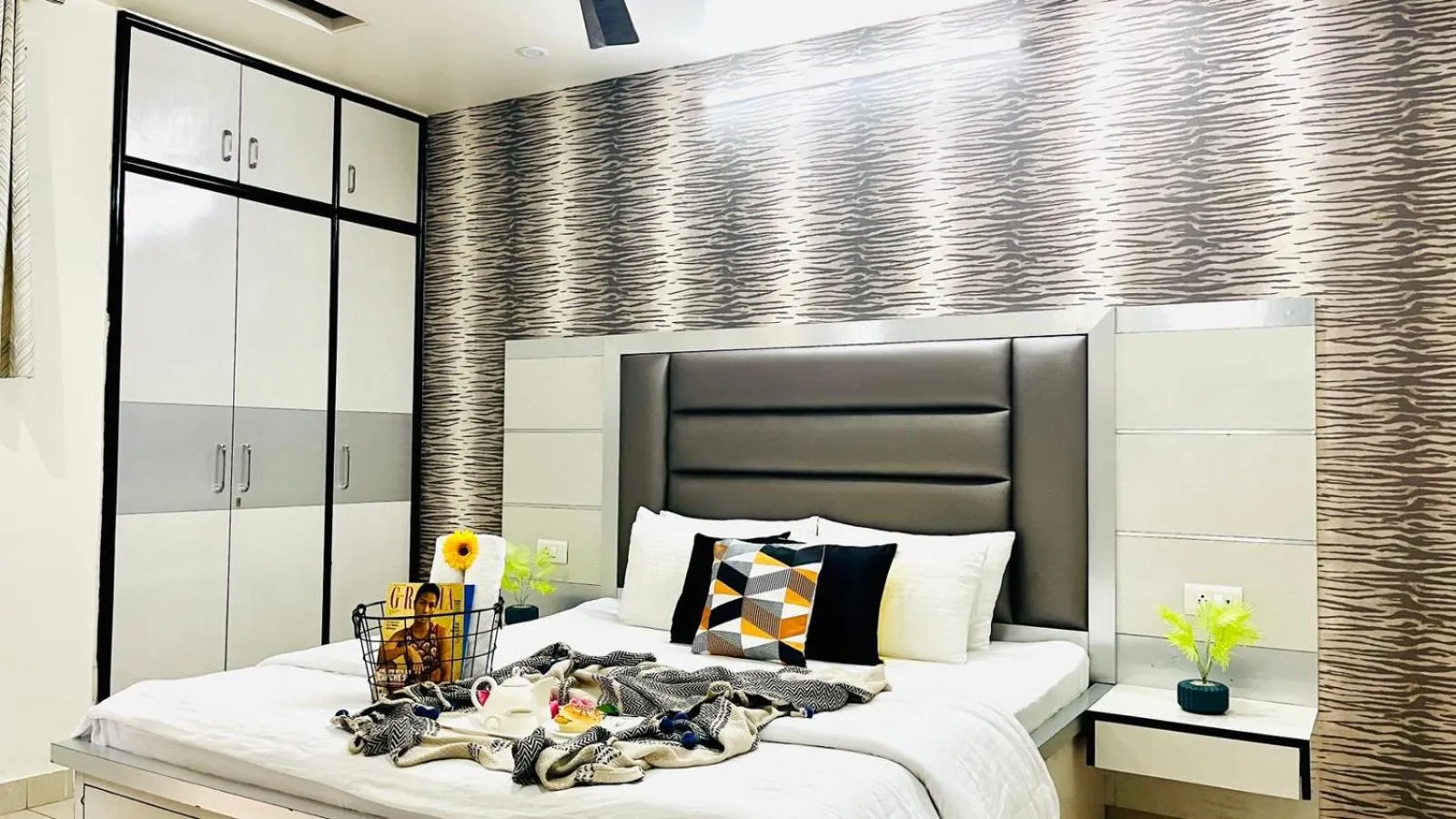 Bedroom, Bed in Olive Service Apartments Jaipur - Vaishali Nagar