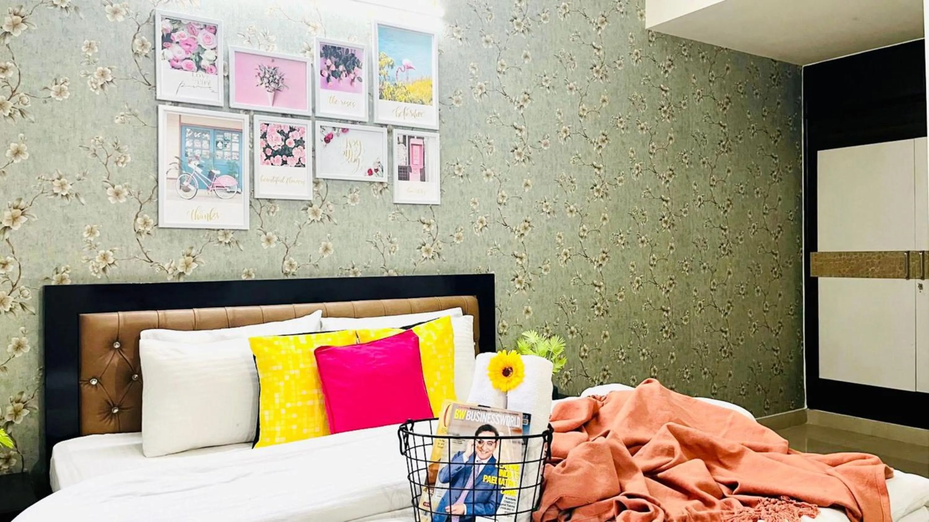 Photo of the whole room, Bed in Olive Service Apartments Jaipur - Vaishali Nagar