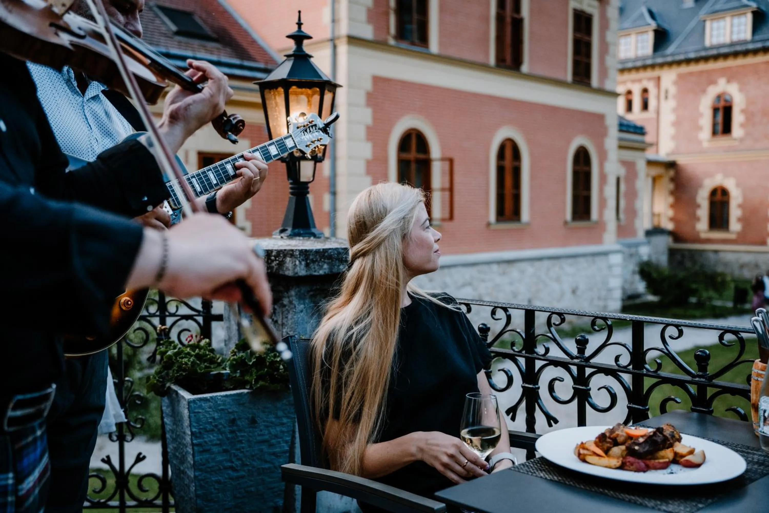 Kastélyhotel Sasvár Resort