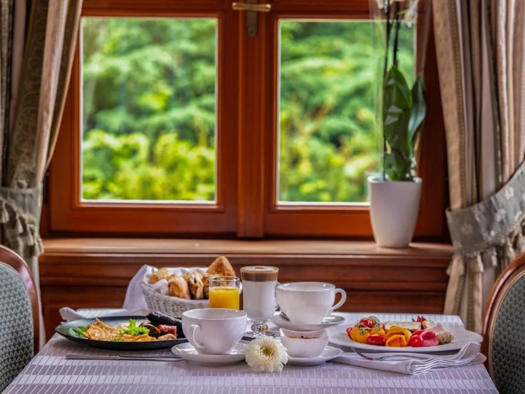 Kastélyhotel Sasvár Resort