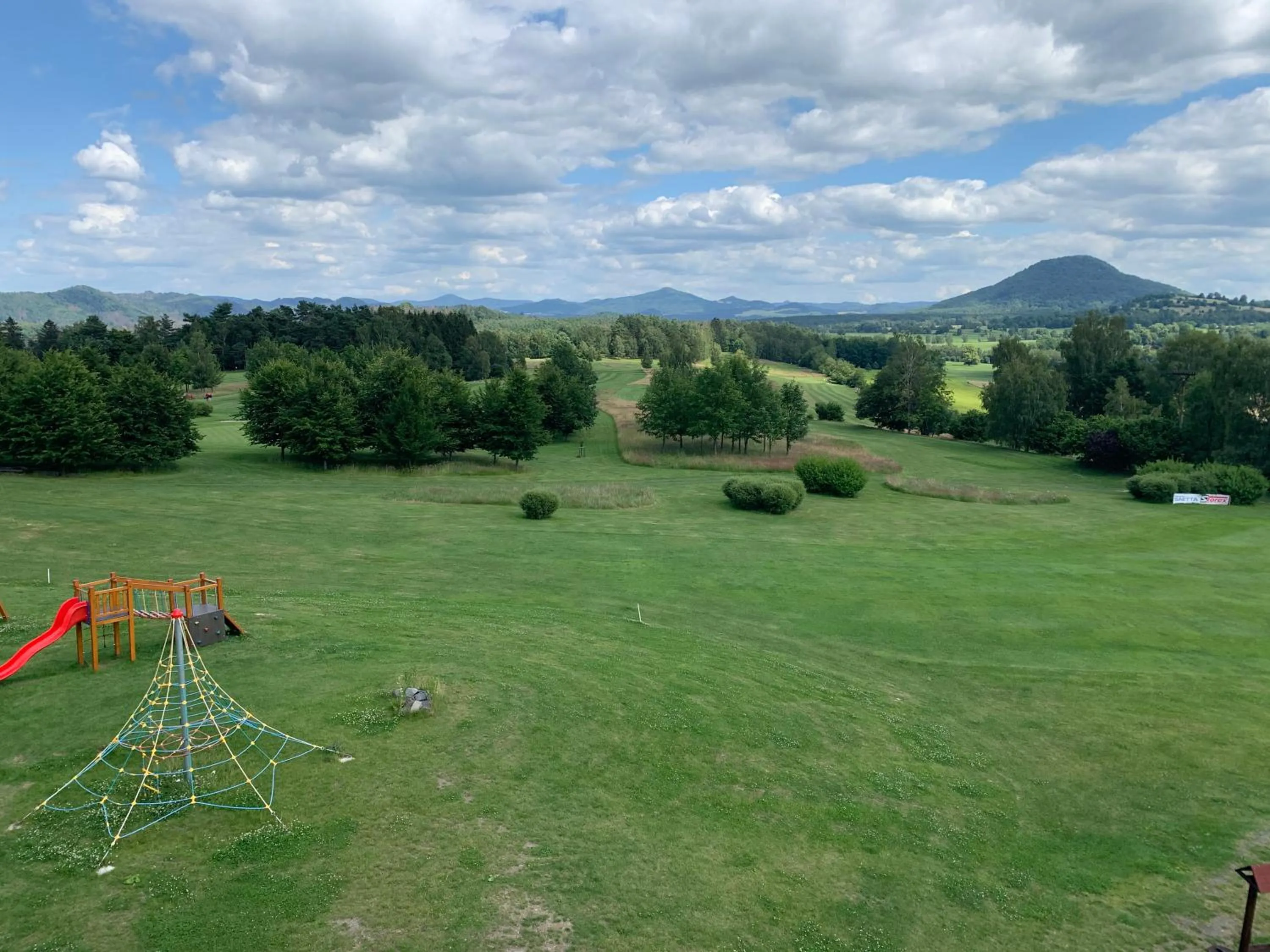 Facade/entrance in Hotel Devítka