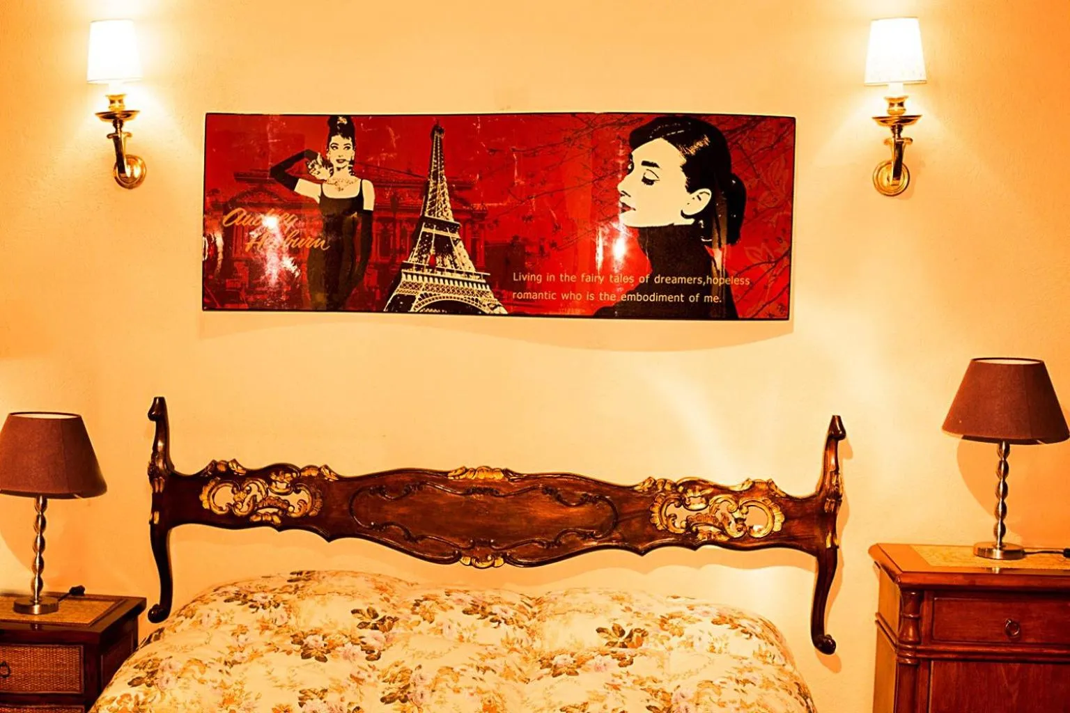 Bed in Almanuda Naturist Village