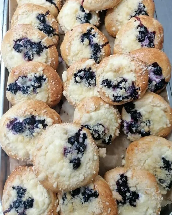 Restaurant/places to eat in Delta In