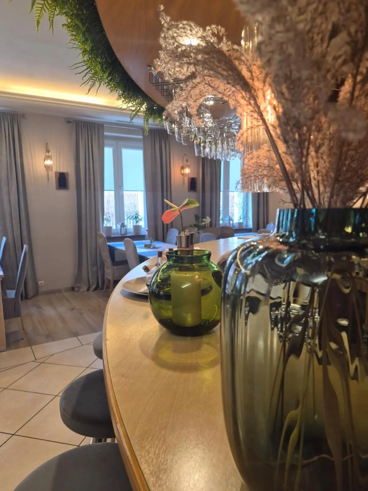 Restaurant/places to eat in Delta In