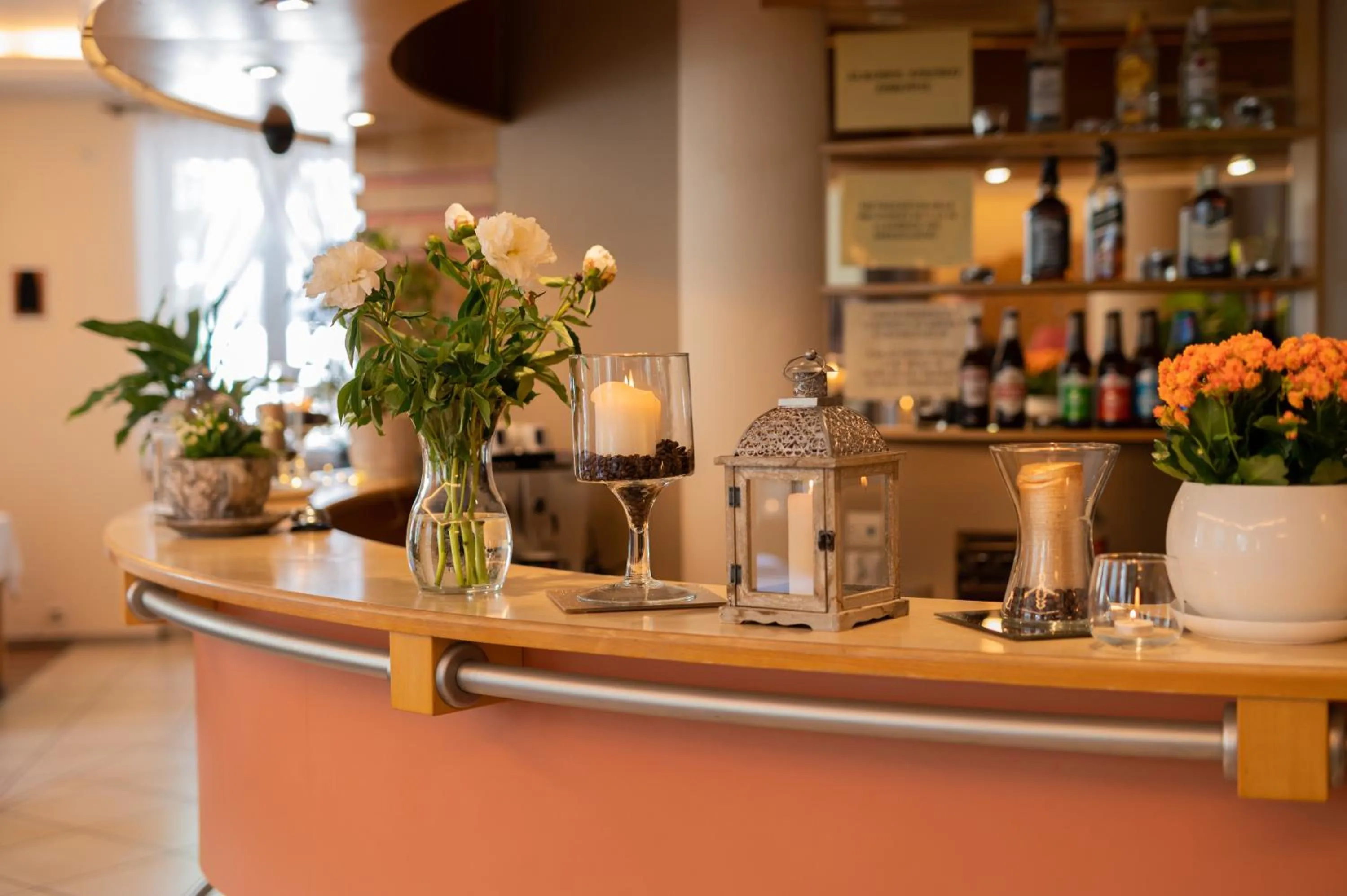 Restaurant/places to eat in Delta In