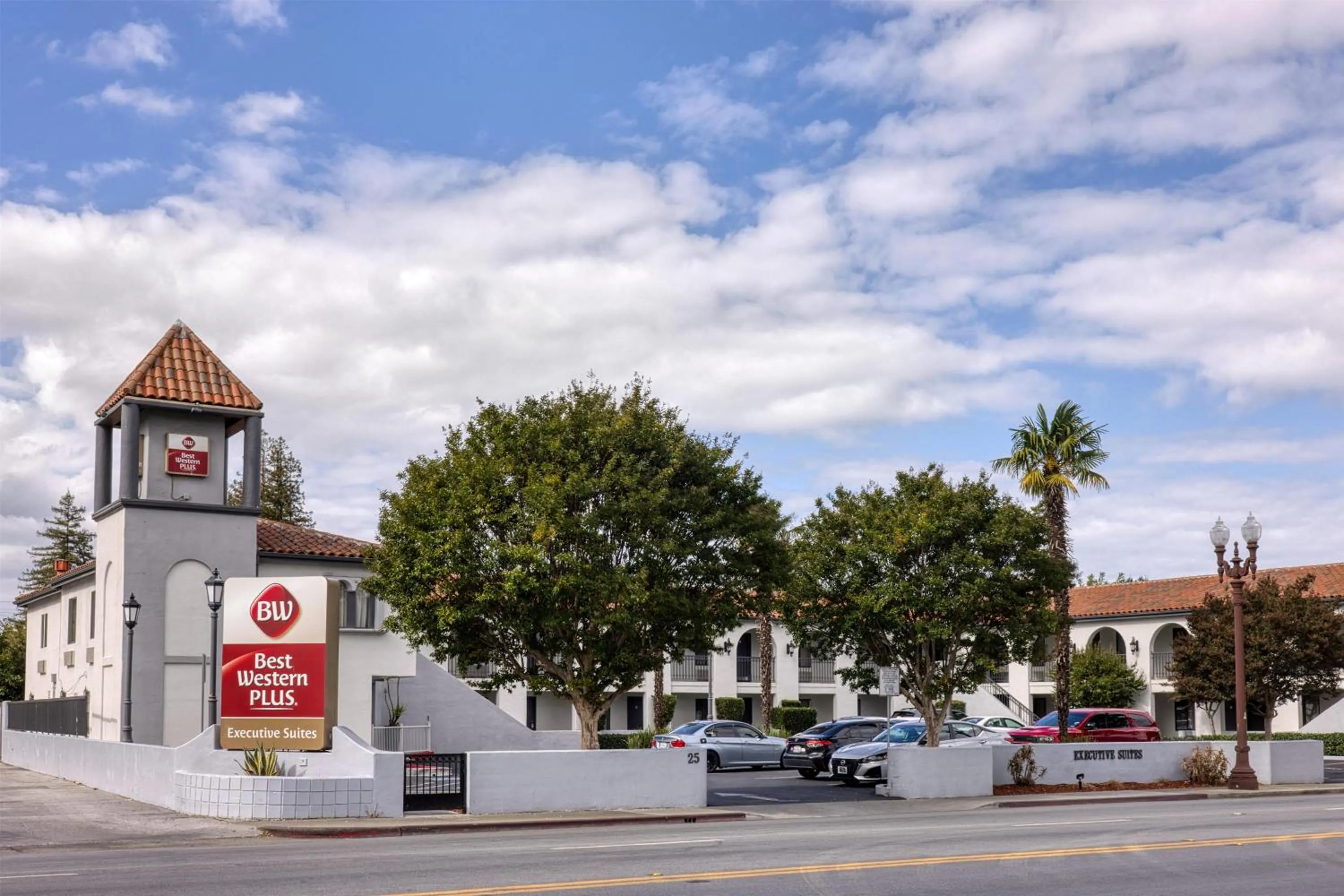 Property building in Best Western Plus Executive Suites