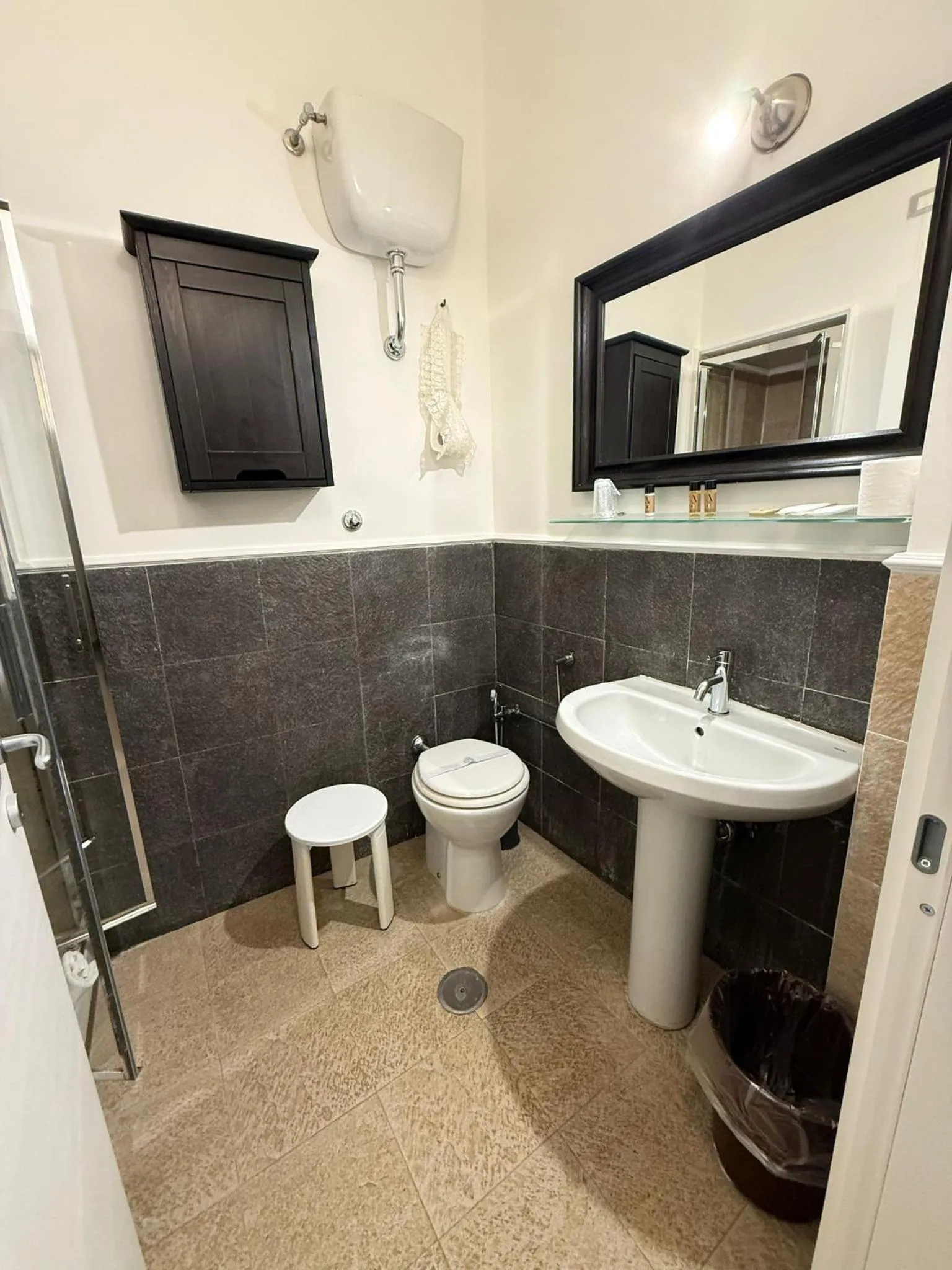 Shower in Hotel Plebiscito Aparthotel