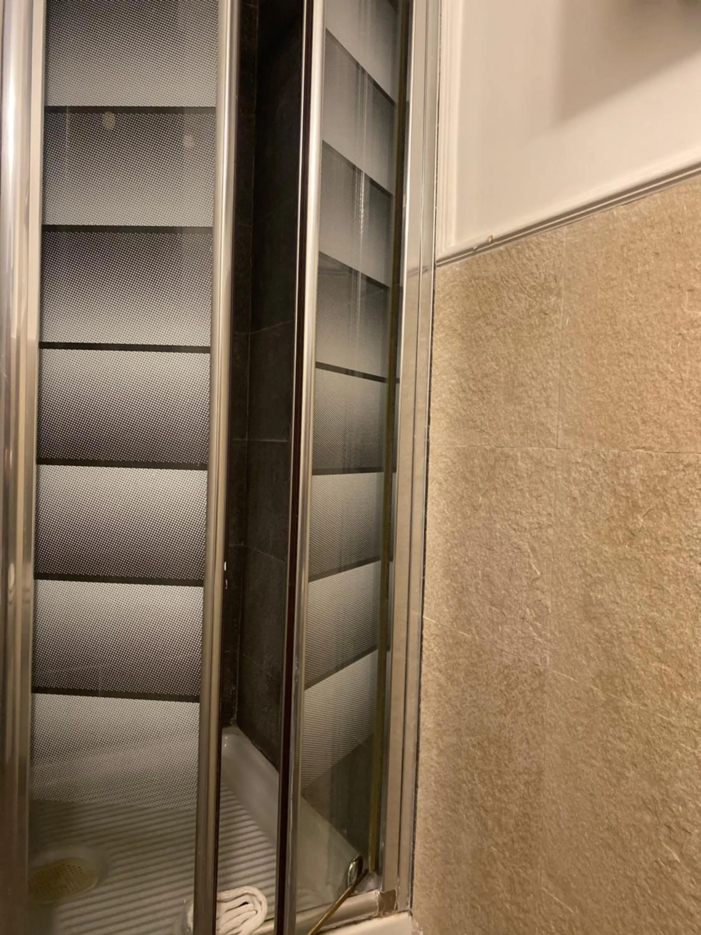 Shower in Hotel Plebiscito Aparthotel