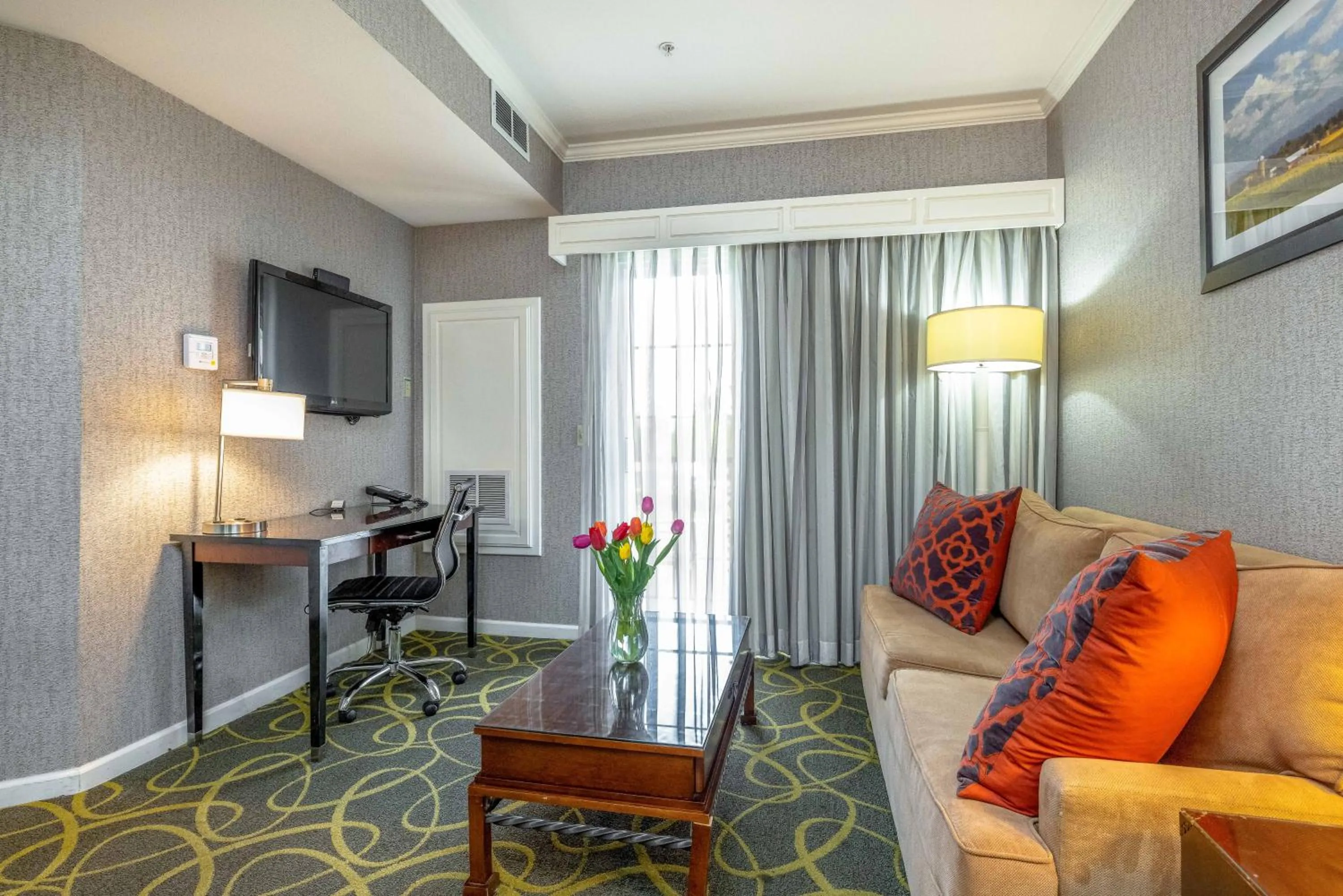 Bedroom in Best Western Plus Dixon Davis