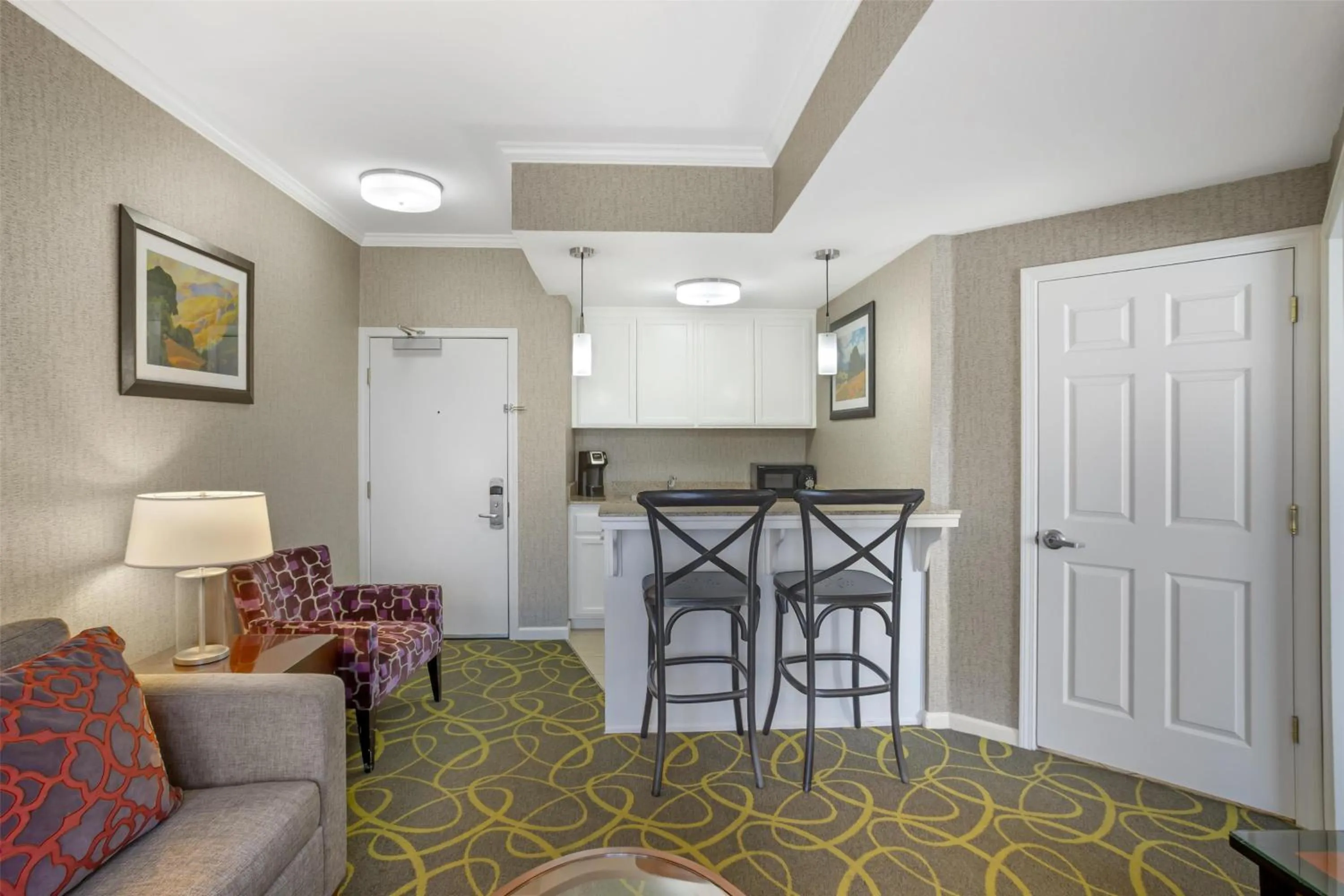 Photo of the whole room in Best Western Plus Dixon Davis