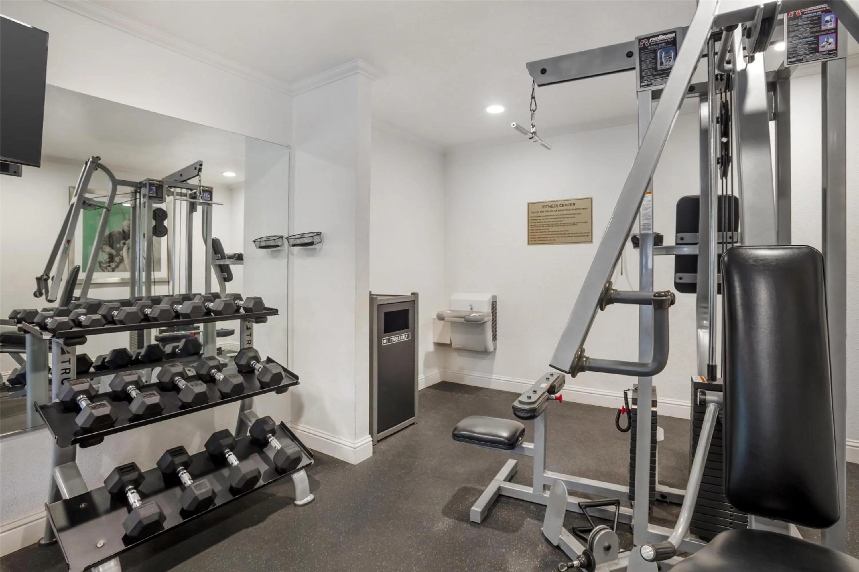 Fitness centre/facilities in Best Western Plus Dixon Davis