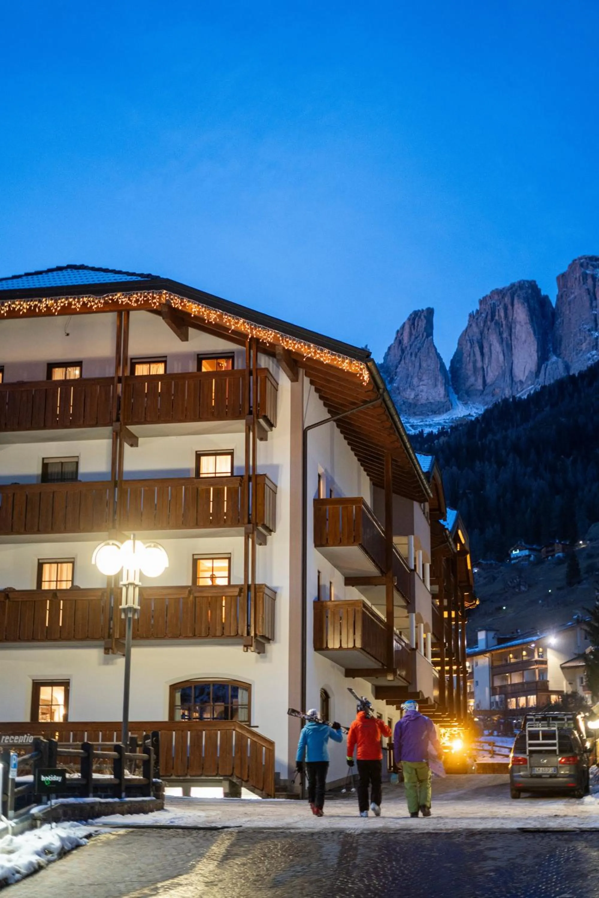 Property building in Garni Aritz