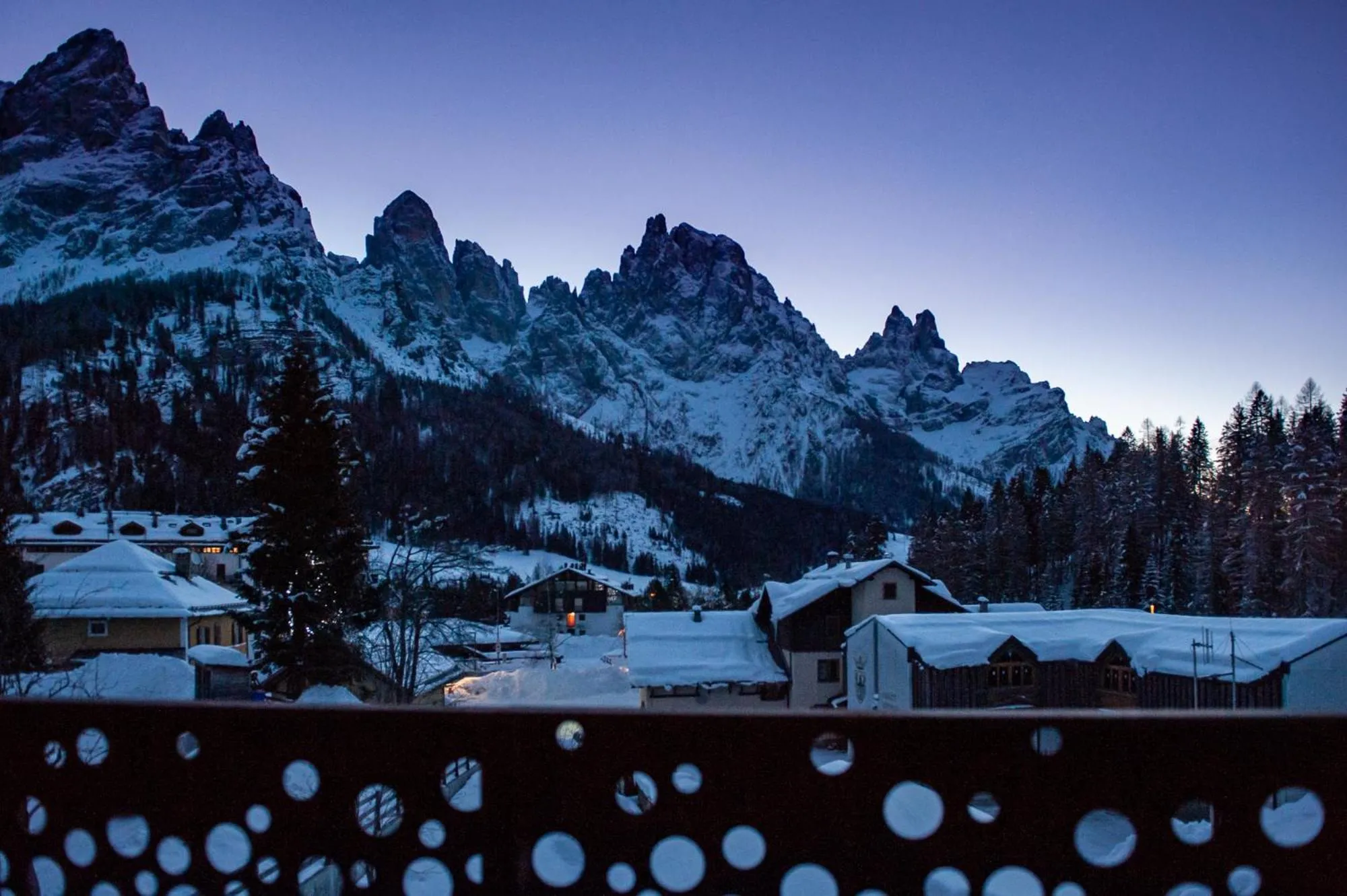 Winter in Residence Lastei