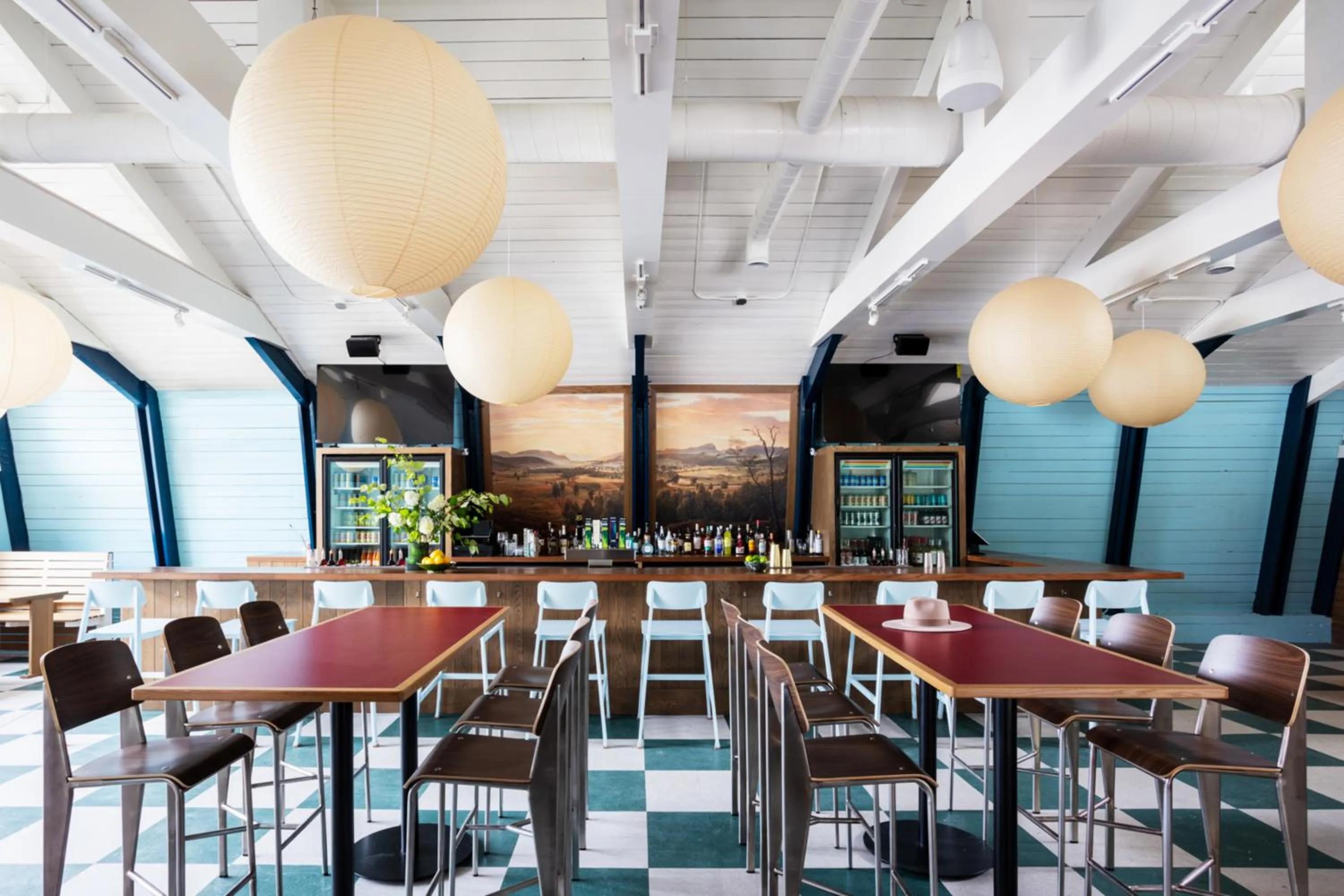 Restaurant/places to eat in Outbound Stowe