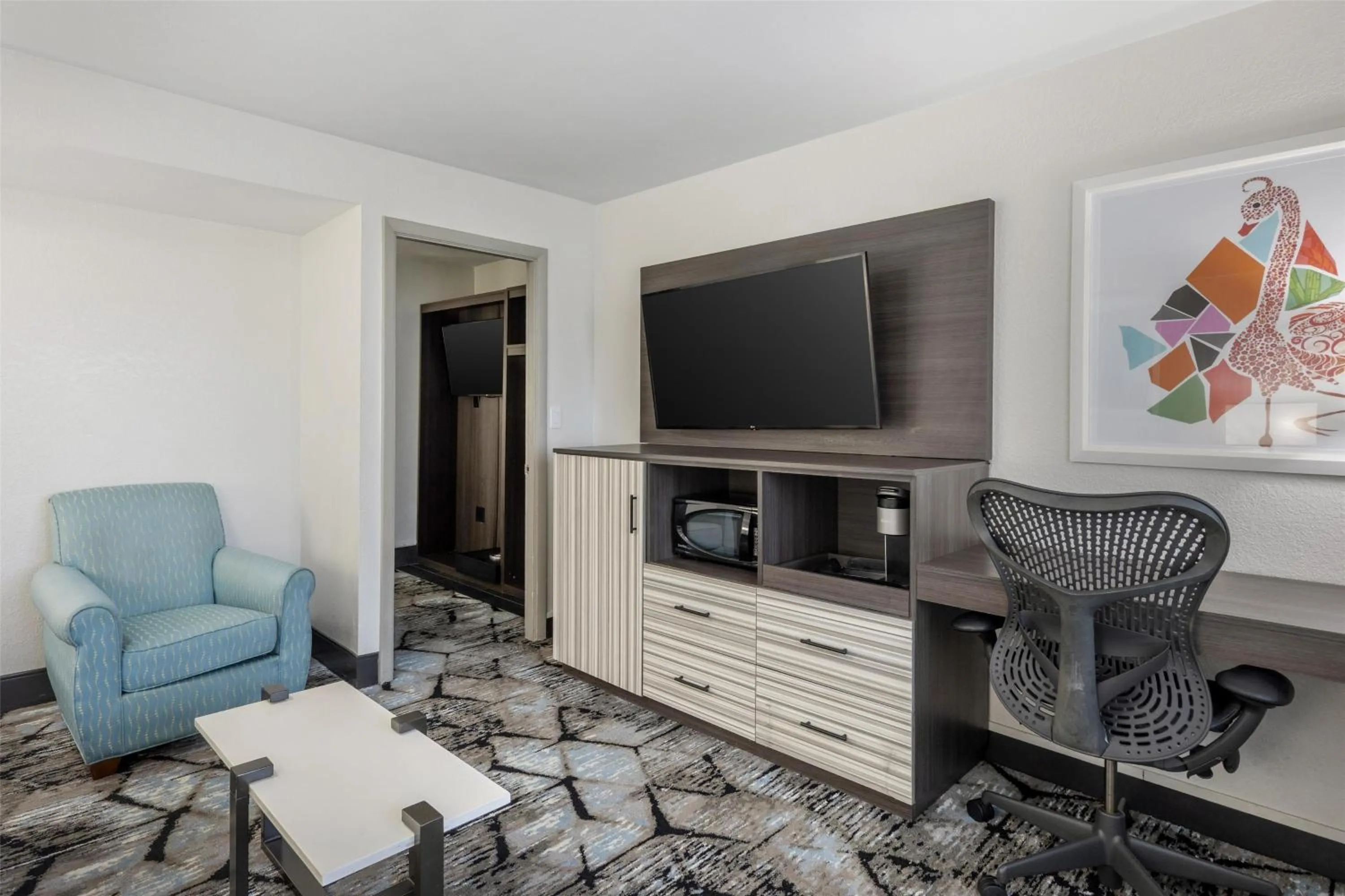 Bedroom in Best Western Plus Daytona Inn Seabreeze