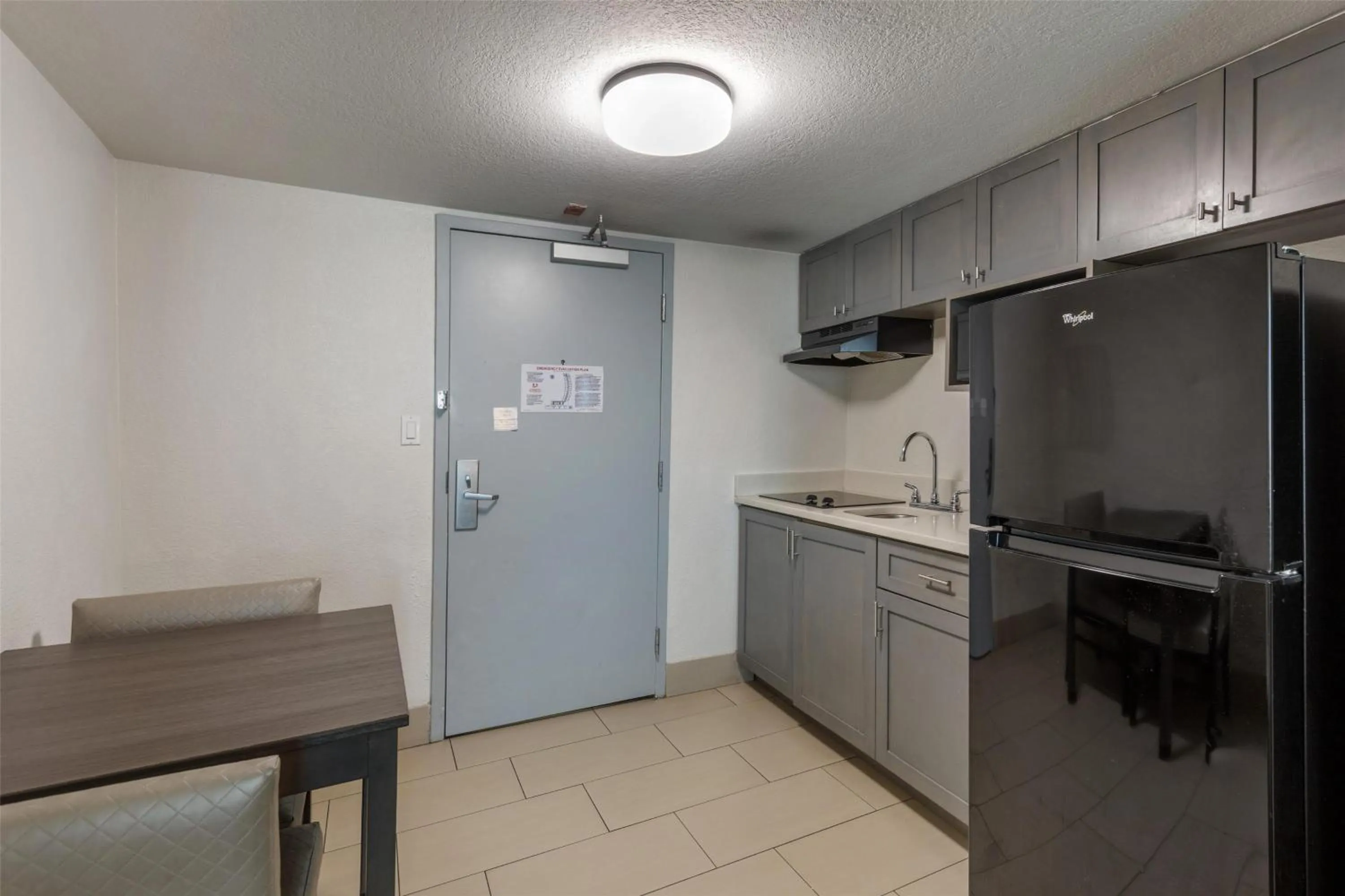 Bedroom in Best Western Plus Daytona Inn Seabreeze