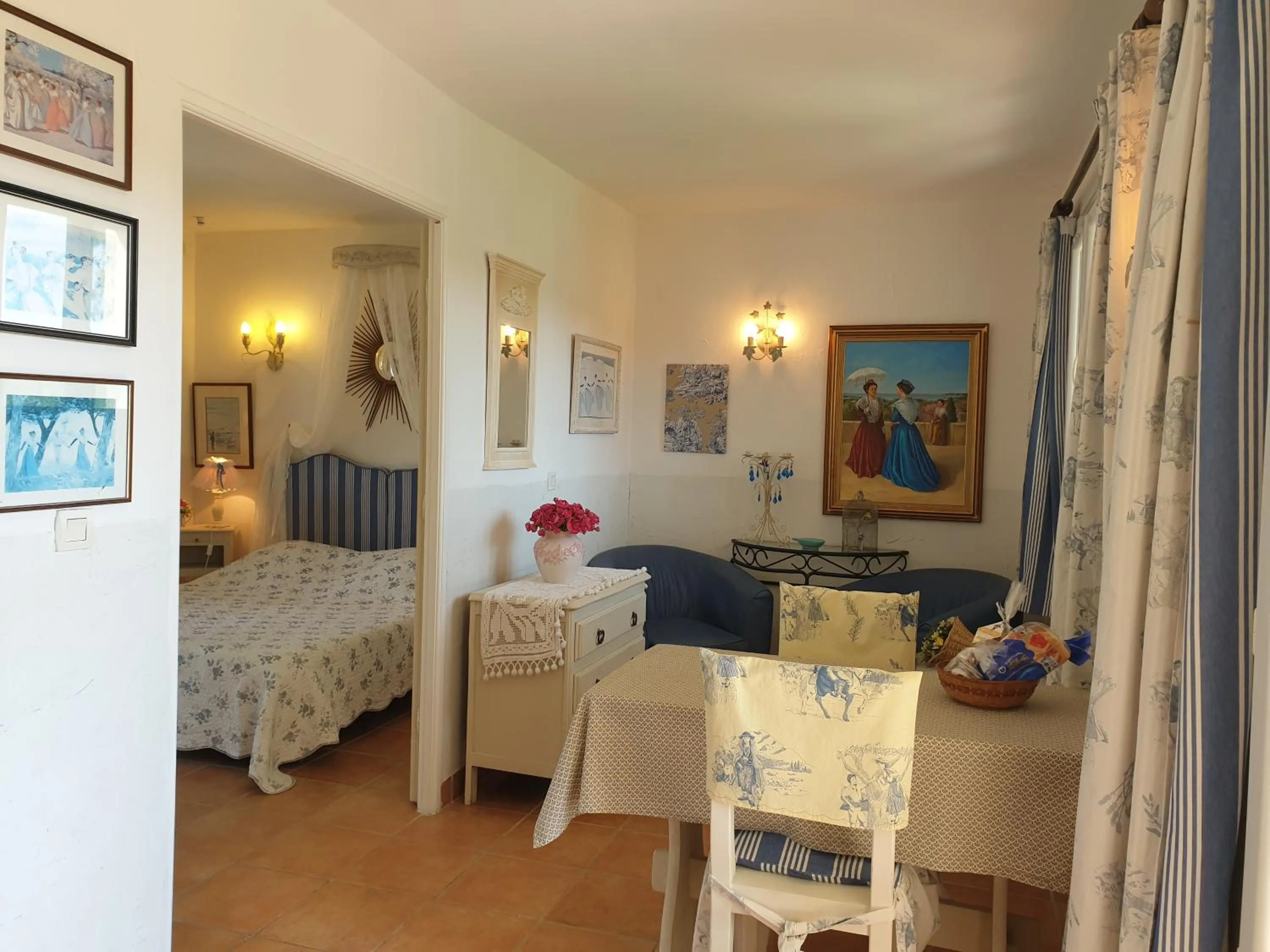 Bed in Résidence Le Home