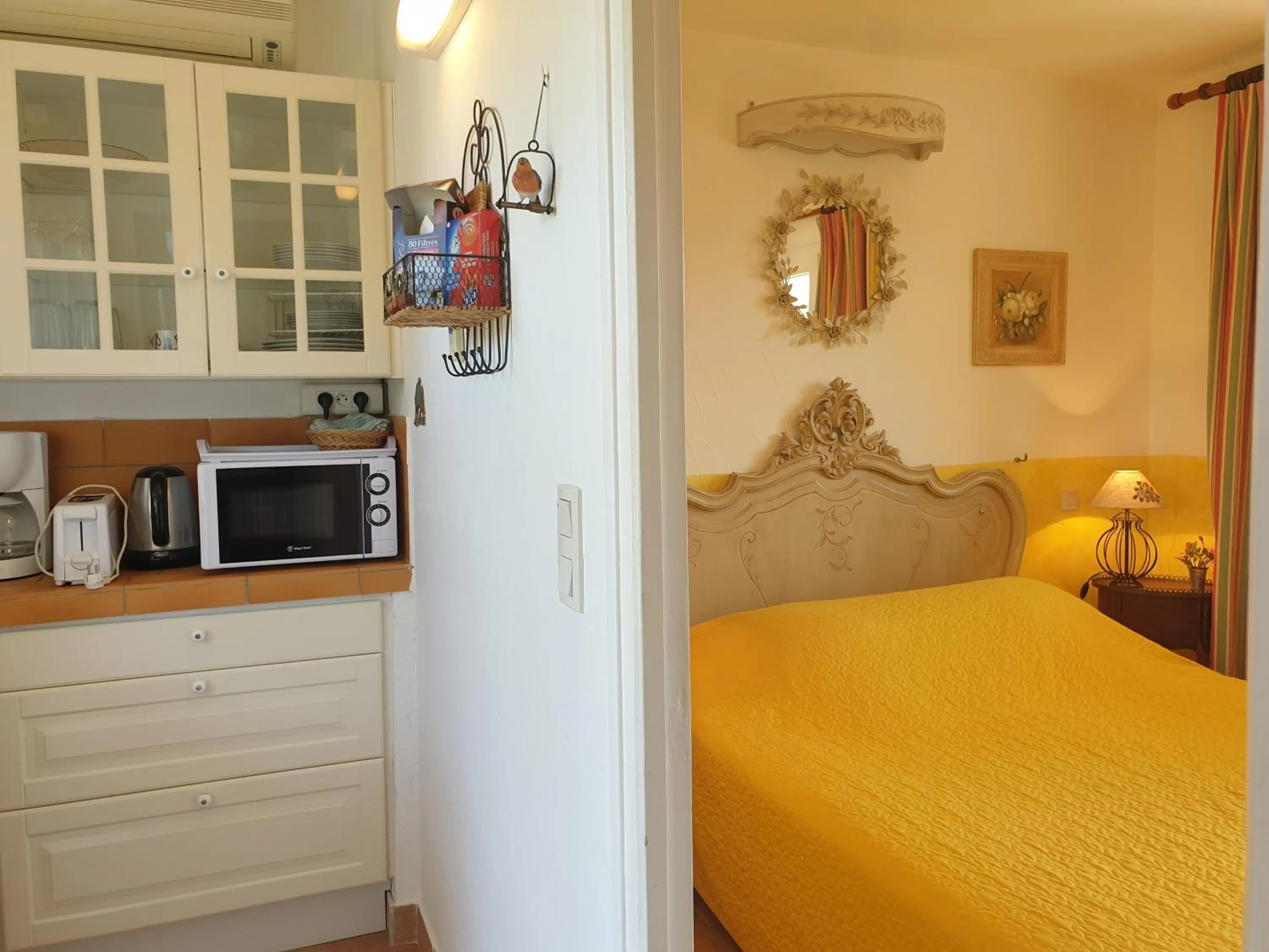 Bed in Résidence Le Home