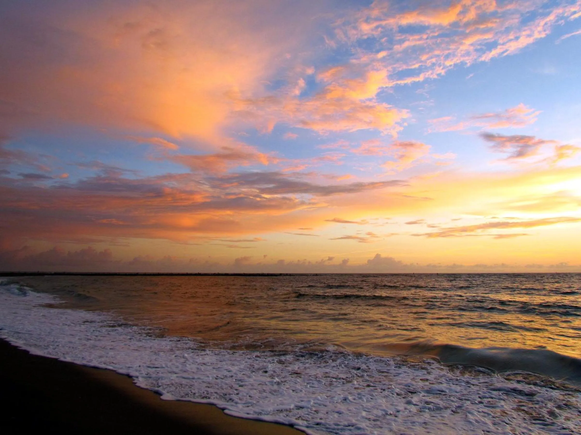 Beach in Royal Inn Beach Hutchinson Island