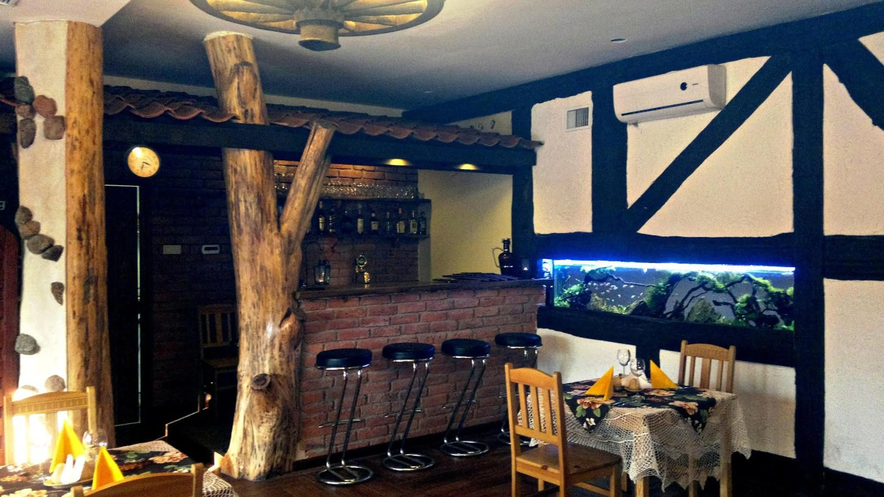 Restaurant/places to eat in Hotel Stawisko Klaudyn