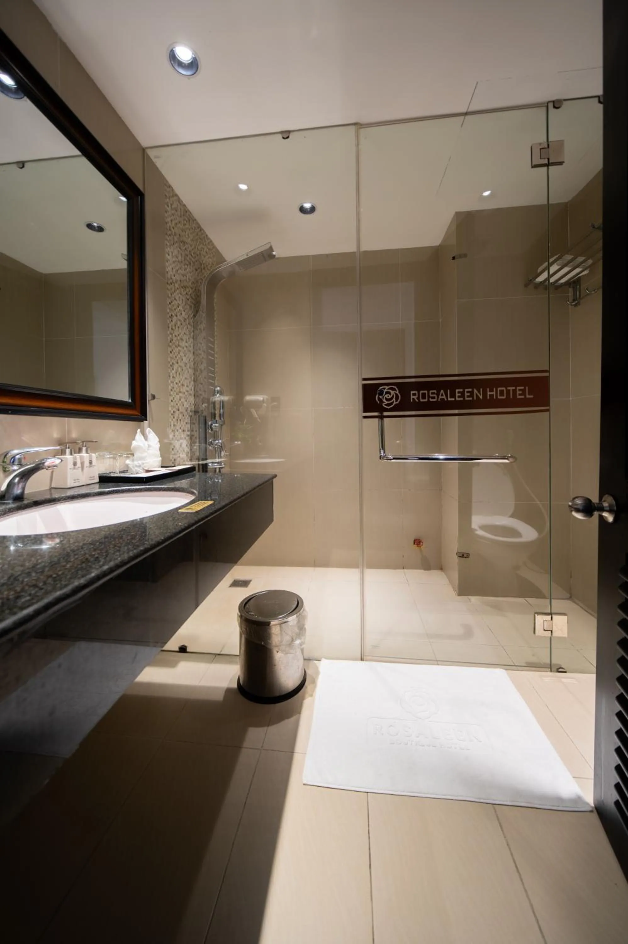 Bathroom in Rosaleen Boutique Hotel