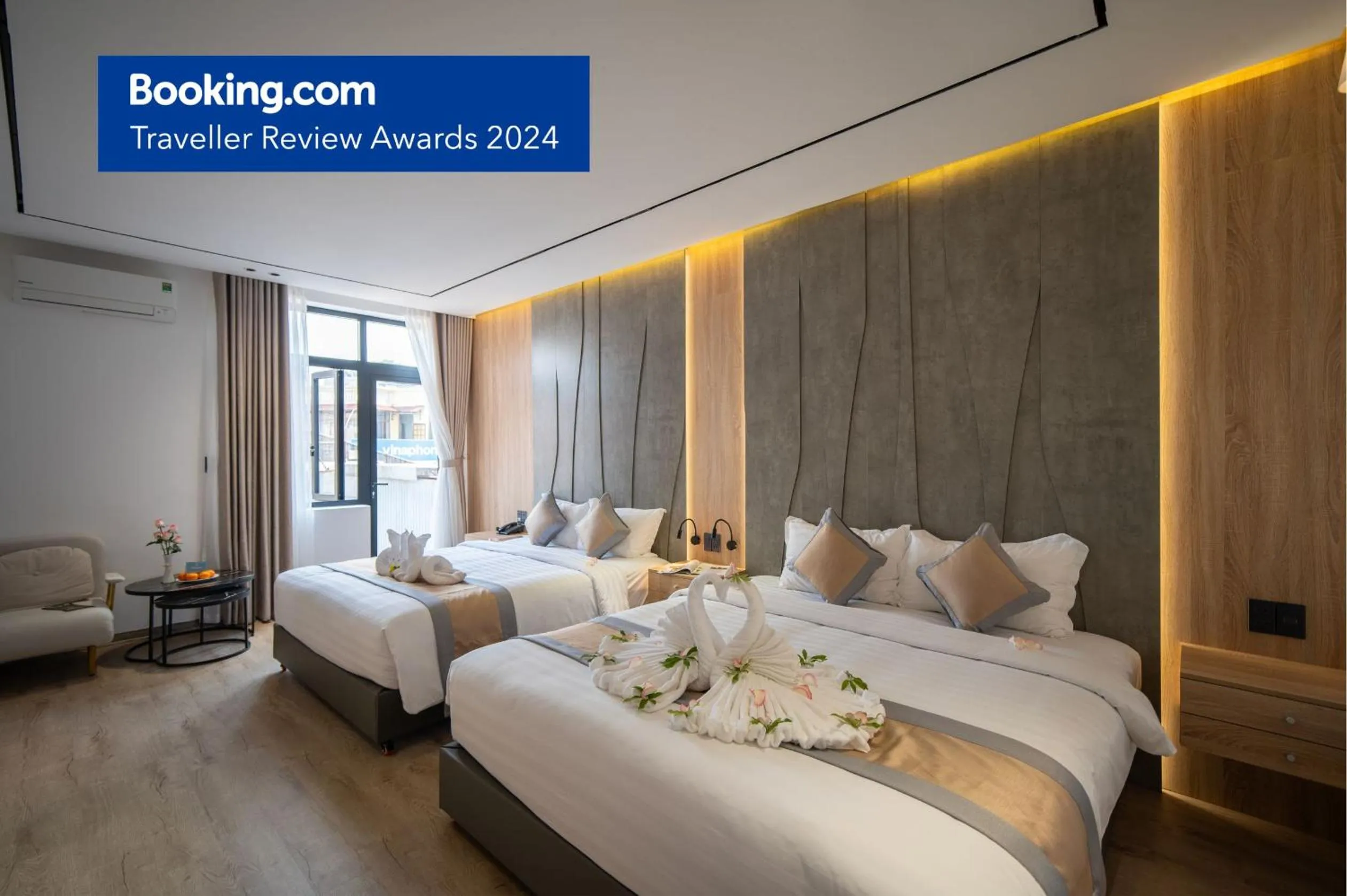 City view, Bed in Rosaleen Boutique Hotel