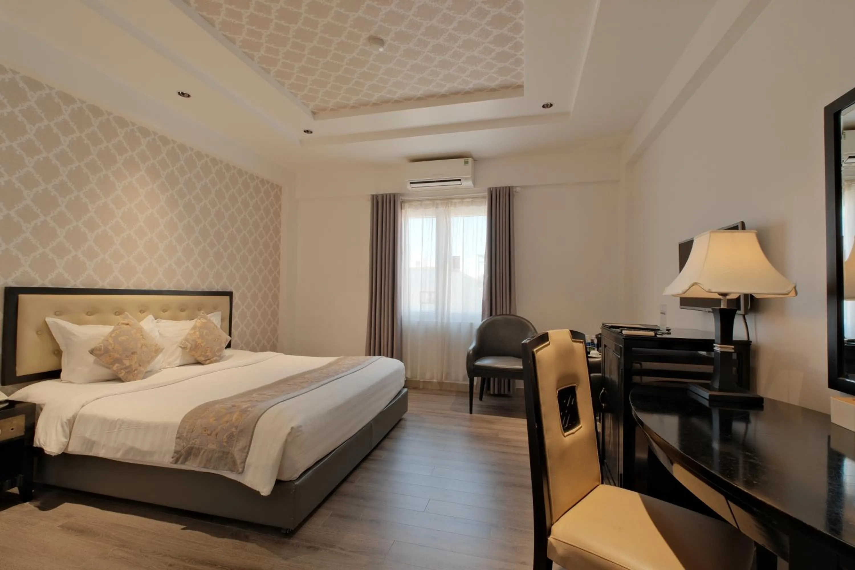 Bed in Rosaleen Boutique Hotel