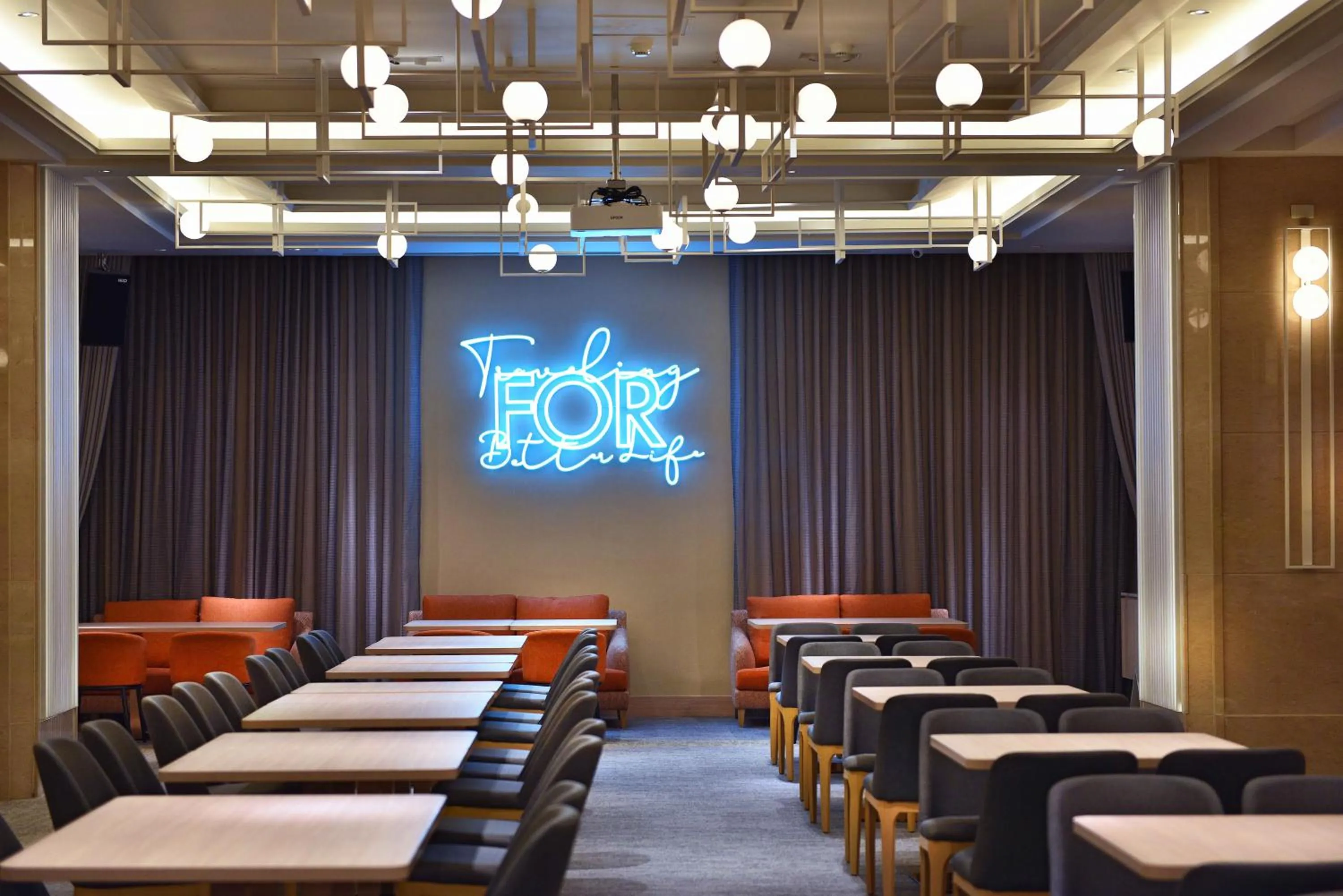 Restaurant/places to eat in Fullon Poshtel - Linkou