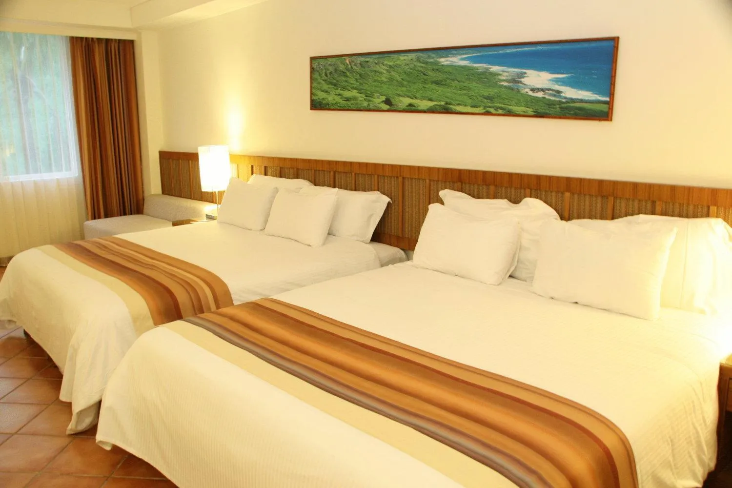 Bed in Fullon Resort Kending
