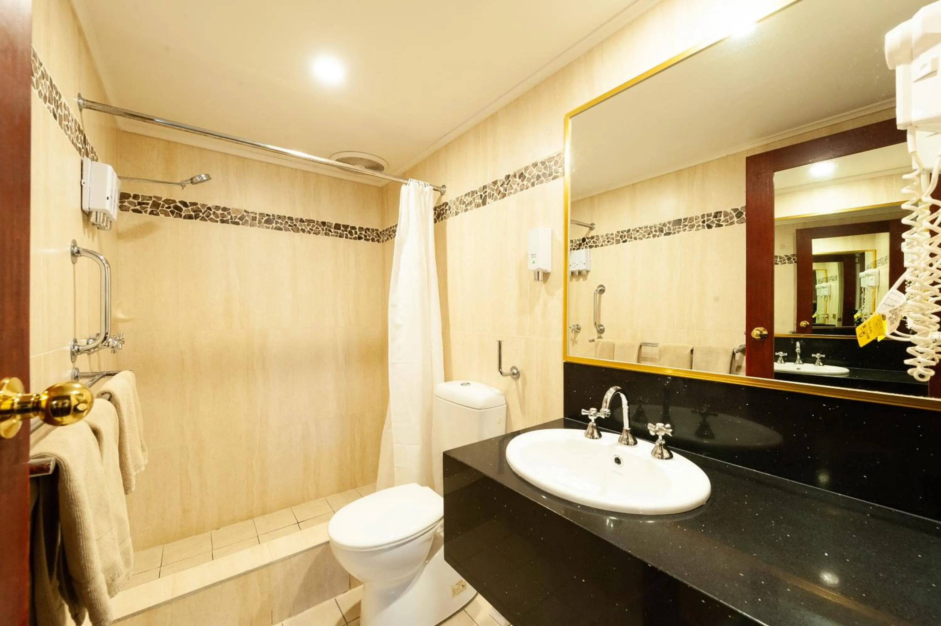 Albury Georgian Motel & Suites