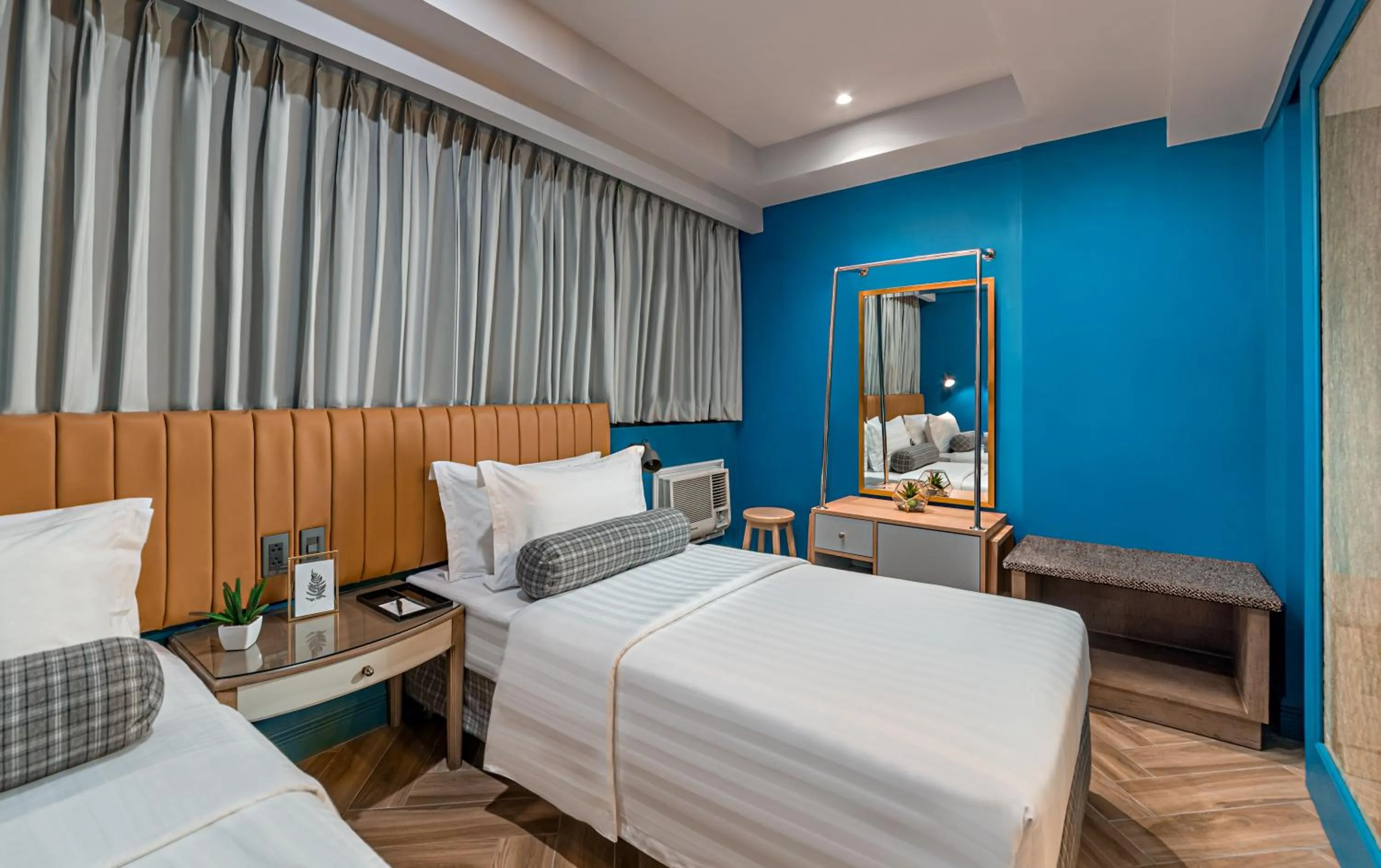 Bed in Makati Palace Hotel