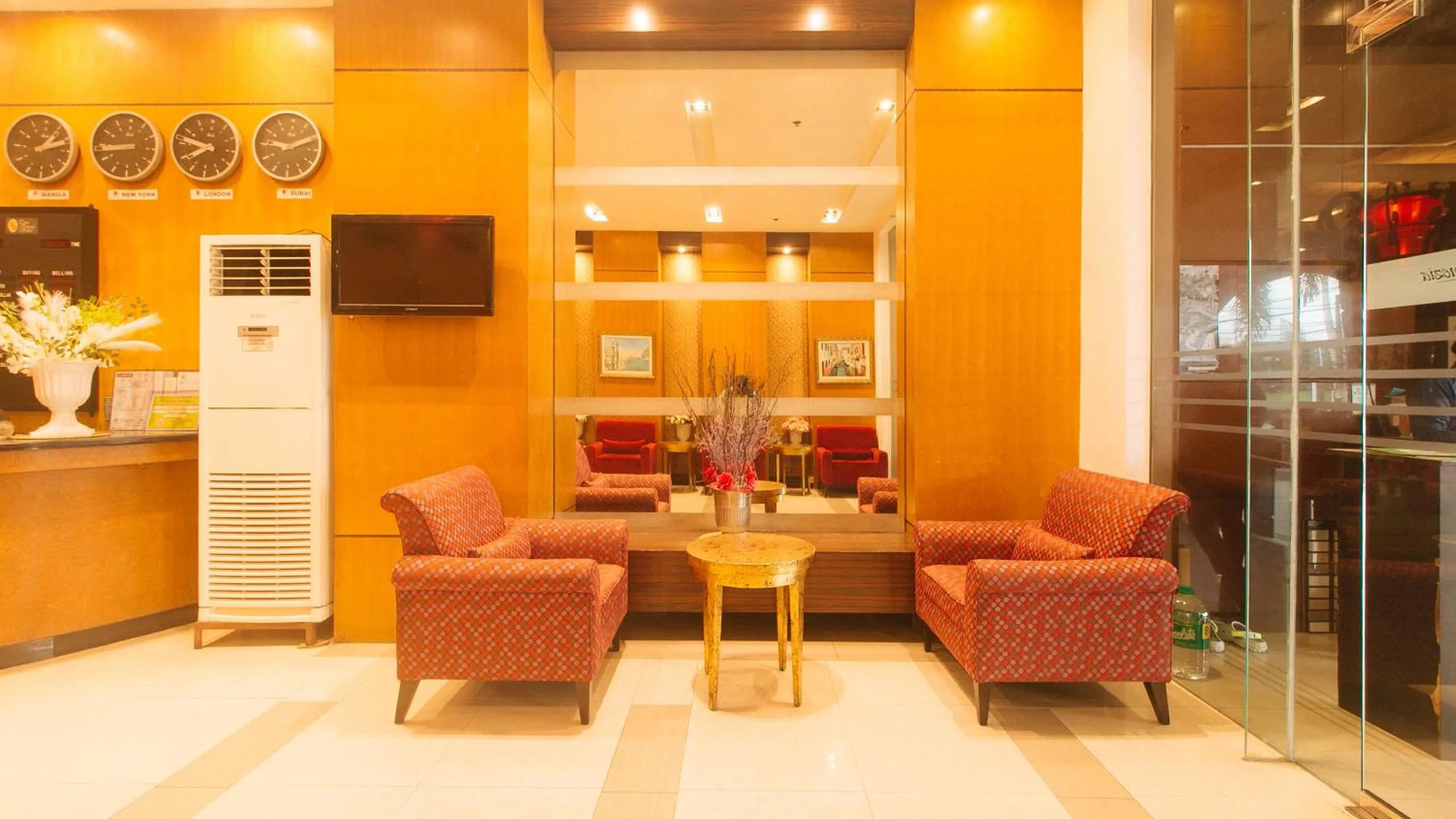 Lobby or reception in Torre Venezia Suites