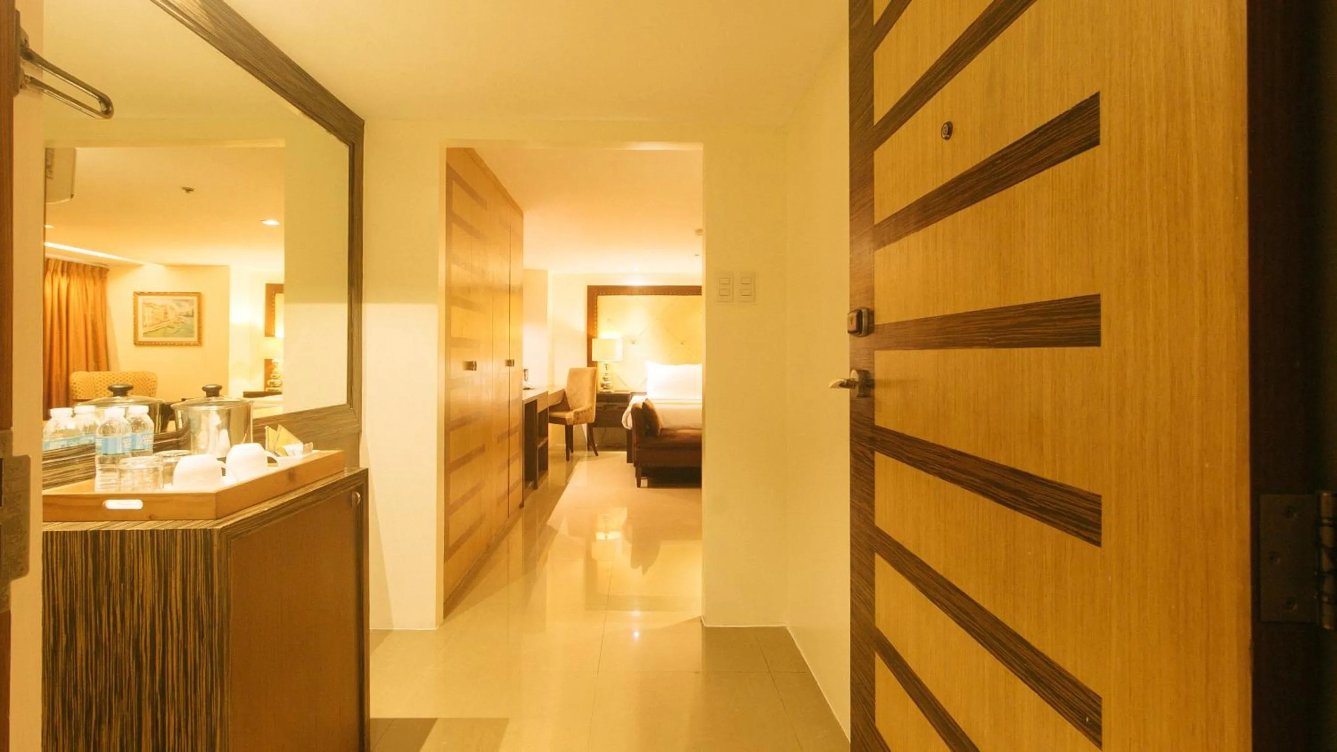 Photo of the whole room in Torre Venezia Suites