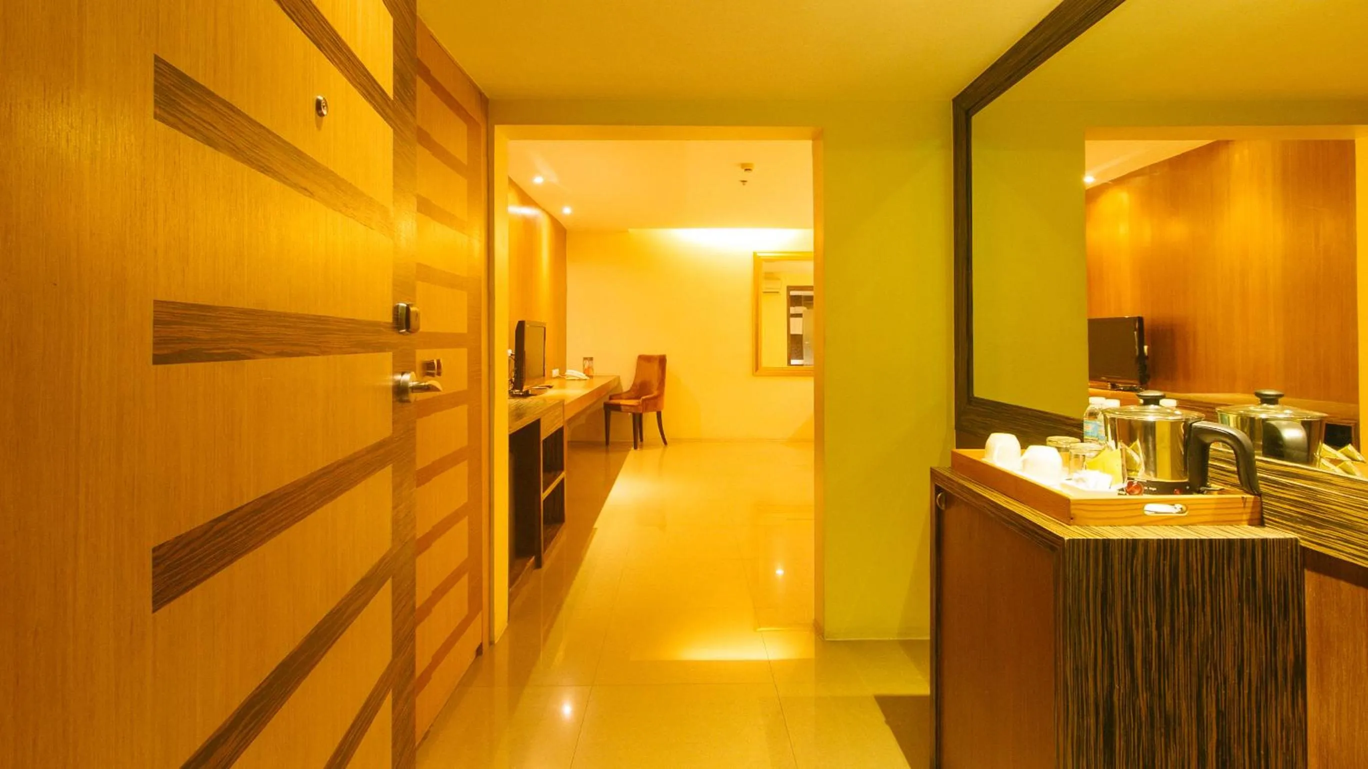 Coffee/tea facilities in Torre Venezia Suites